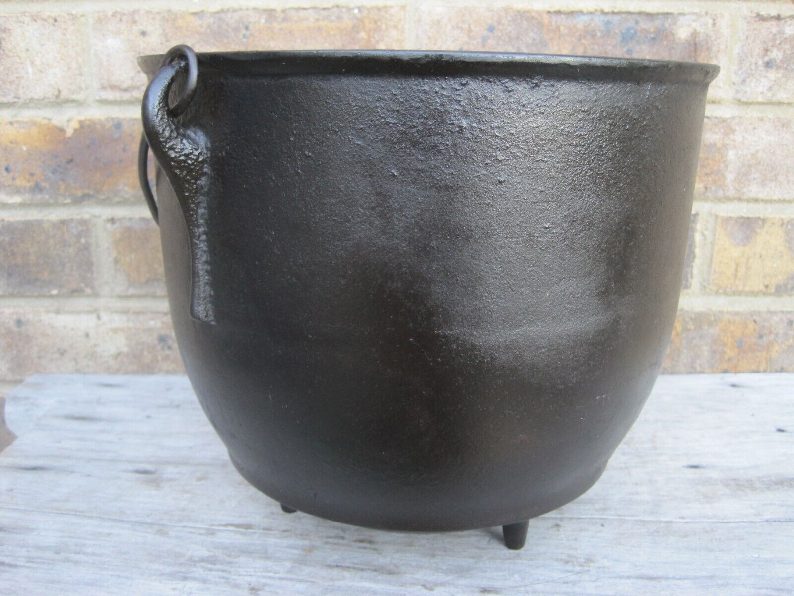 1800's #7 Size Cast Iron 3 Leg Bean Pot Kettle 9 1/2” Restored Peyote Drum NICE