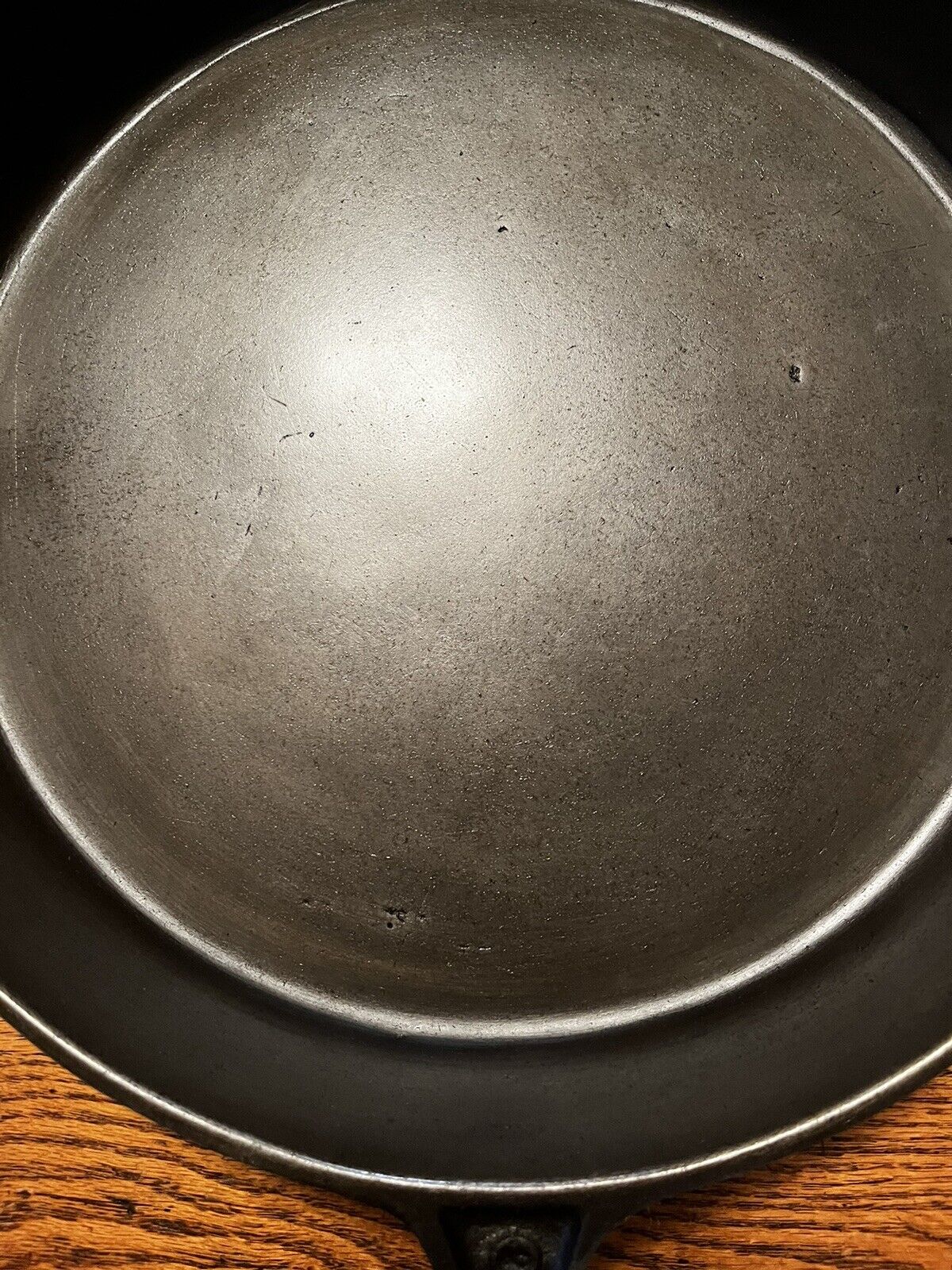 1800's Cast Iron Oversized No. 10 Skillet with Gate Mark, Nice!!