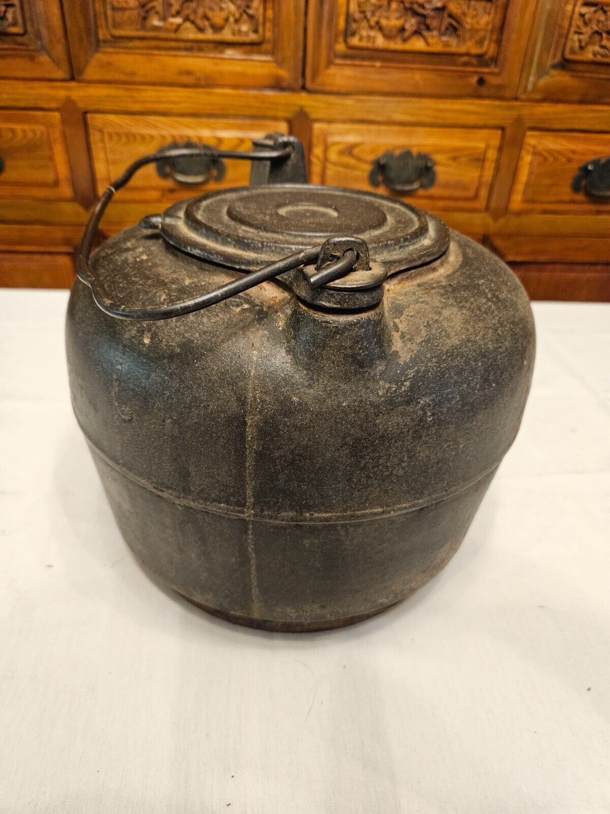 Antique 1800's Large Cast Iron Tea Kettle 10+lb. Bail Handle 13" X 9 1/2"