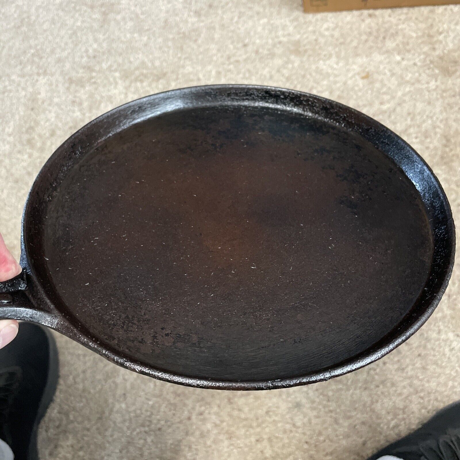 Antique #8 Cast Iron 10" GRIDDLE ~ 1800s w/Heat Ring & Gate Mark Great Cond.￼