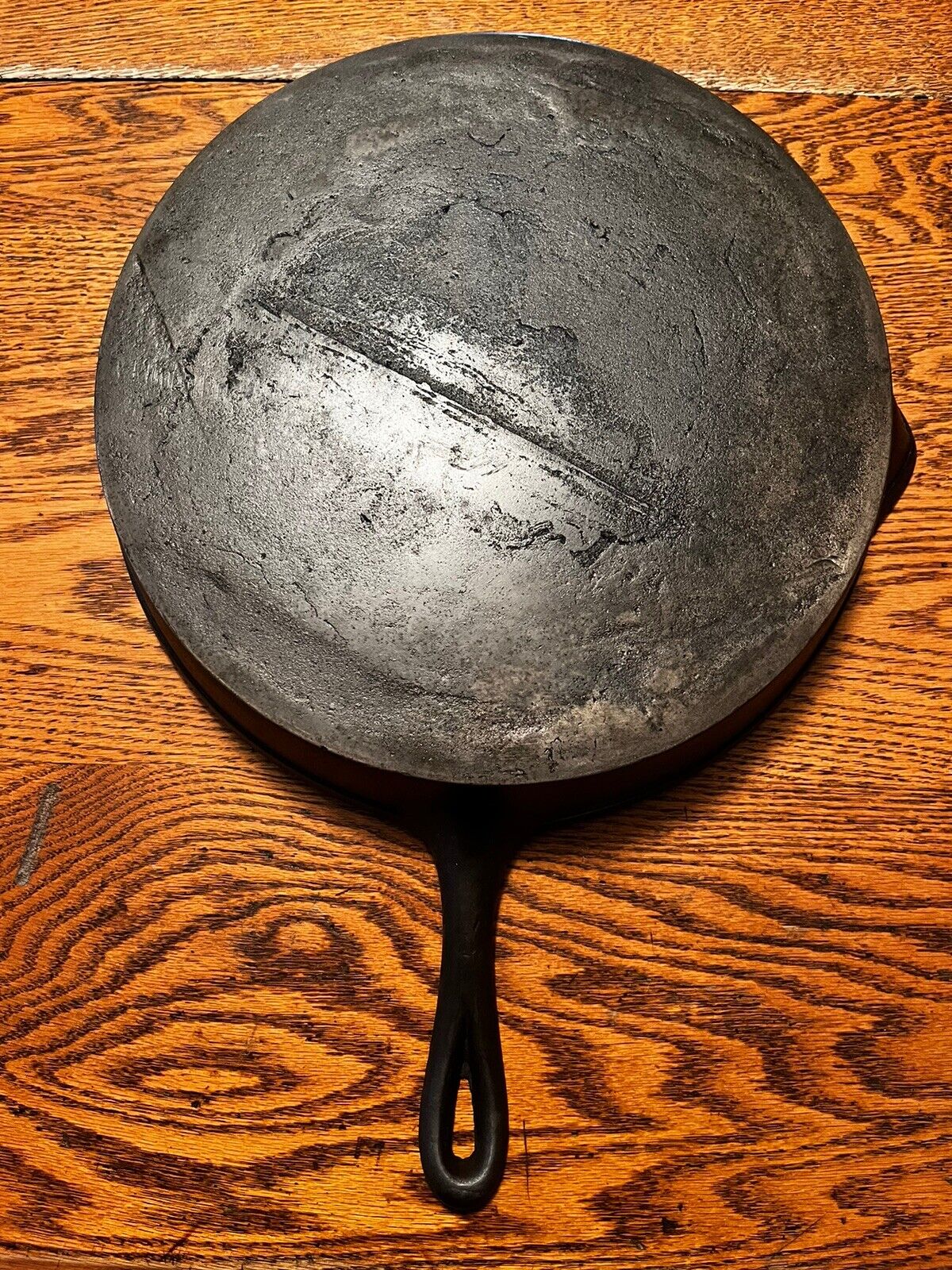 1800's Cast Iron Oversized No. 10 Skillet with Gate Mark, Nice!!