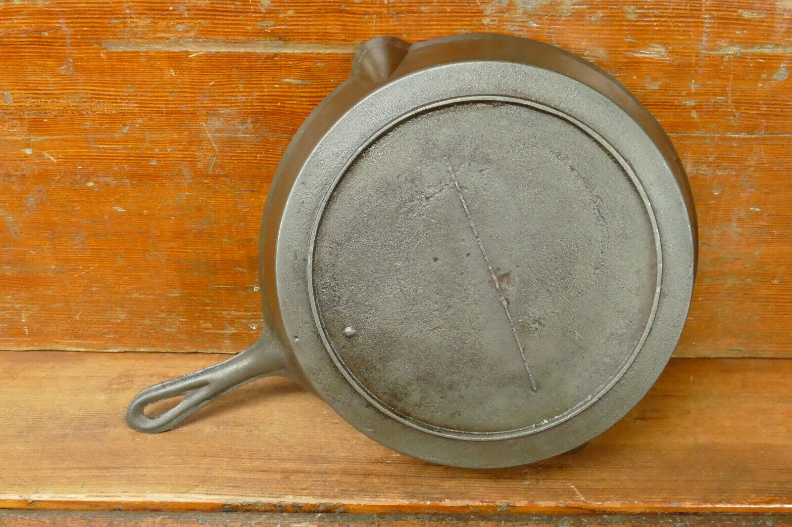 Antique 1800s #9 Cast Iron Skillet Heat Ring Fancy Handle Gate Marked Spouts