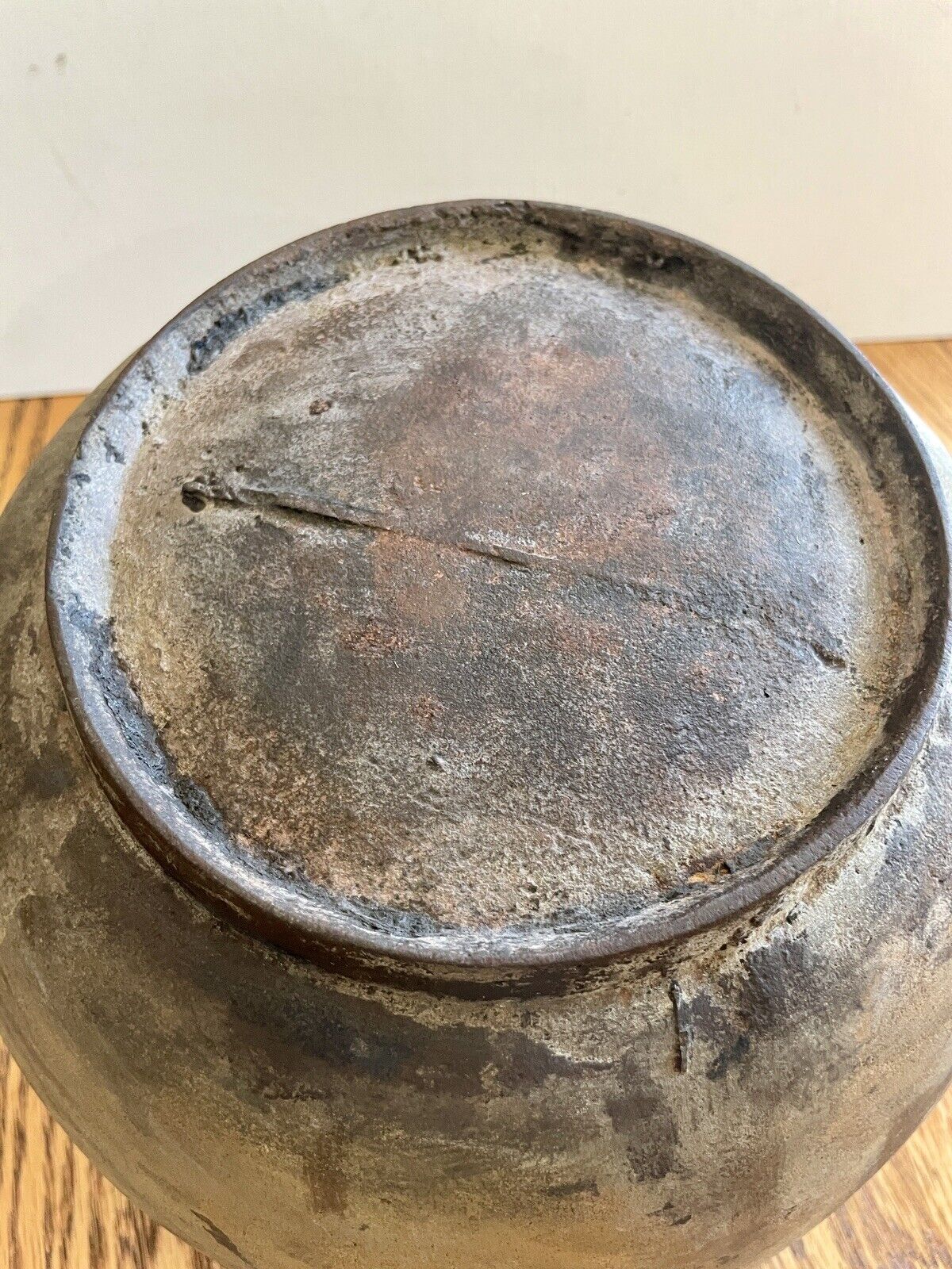 Cast Iron Cauldron Bean Pot Gate Mark w Heat Ring & Bale 10” Diam Mid 1800s OLD