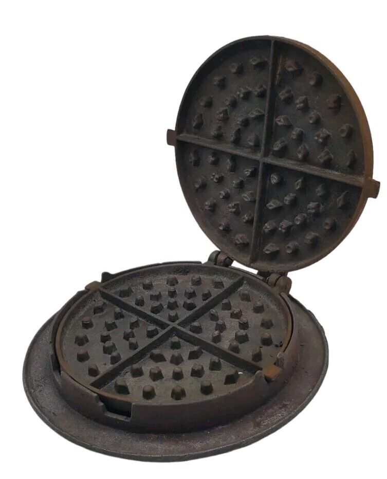 Rare Gate Mark Cast Iron Waffle Maker with Base Good Condition 1800's?