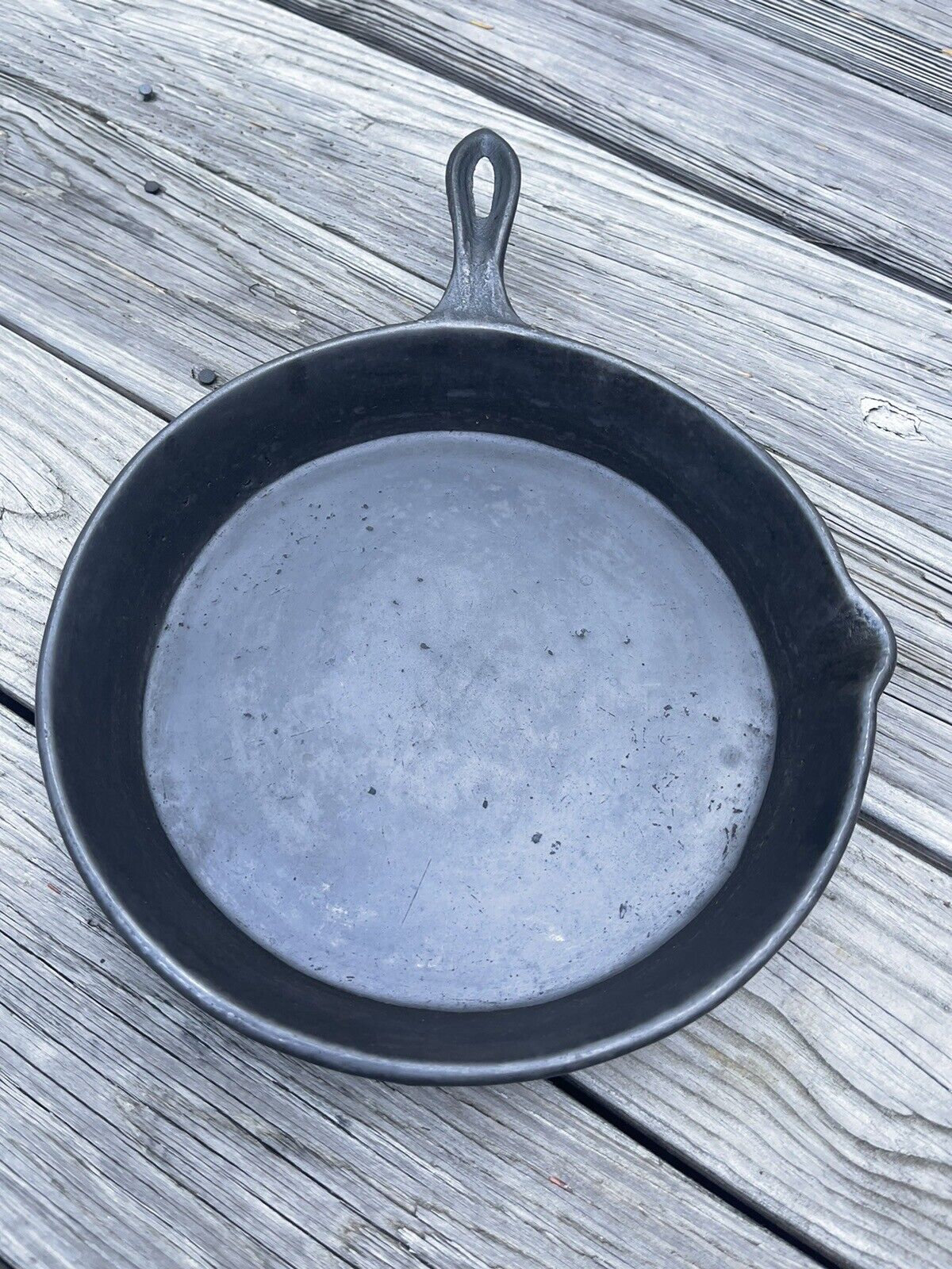 Antique 1800's Cast Iron 11 1/2" Skillet Gate Mark Point Handle 1 Spout Camping