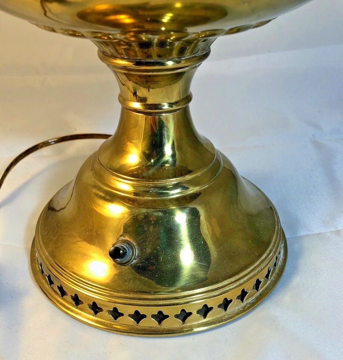 Antique 1900's Rayo Brass Oil Lamp, Electric w/o shade 12' Height Tested / Works