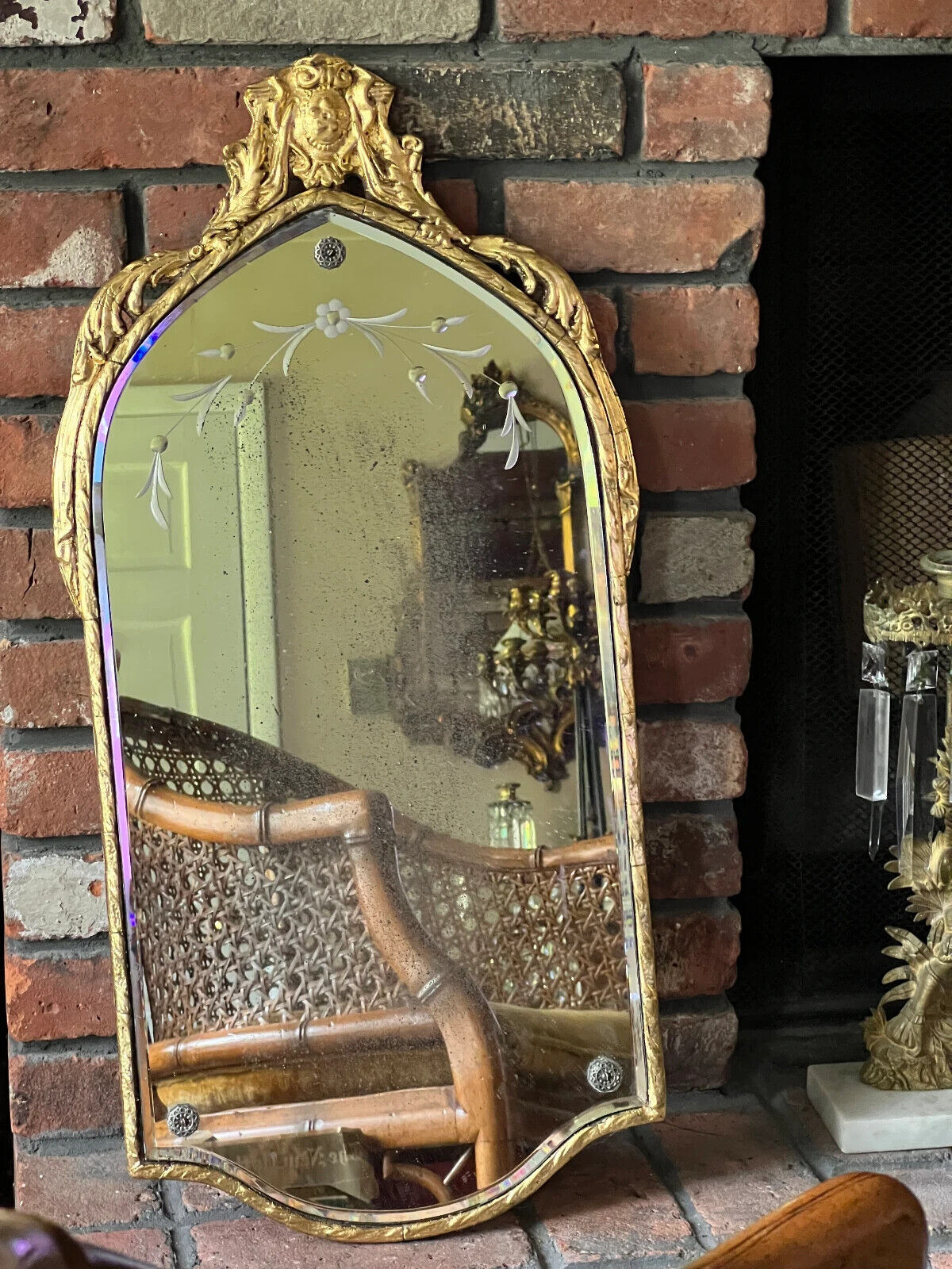 Antique Gold Leaf Etched Maestro Nurre Antique Wall Mirror 1900s