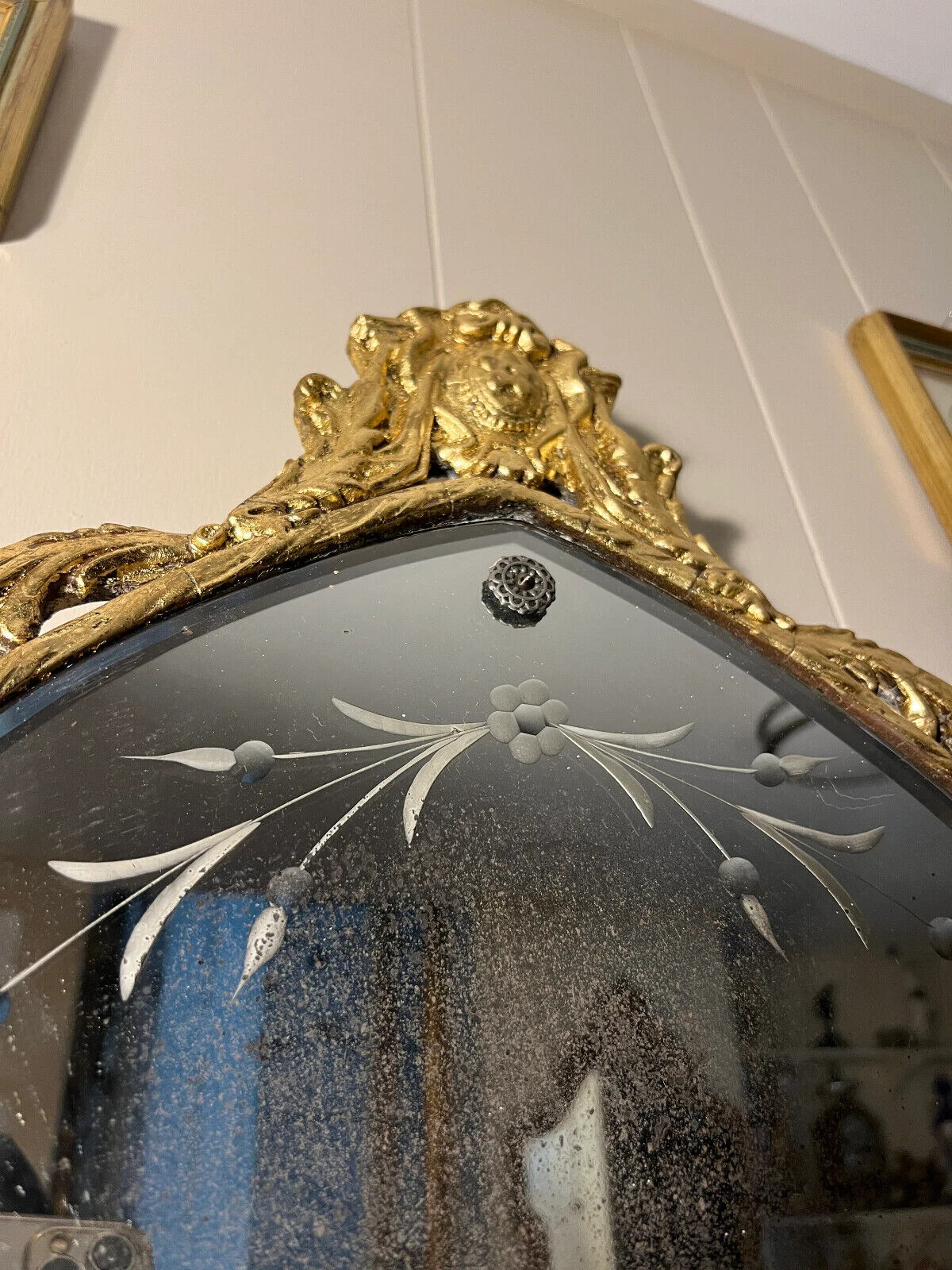 Antique Gold Leaf Etched Maestro Nurre Antique Wall Mirror 1900s