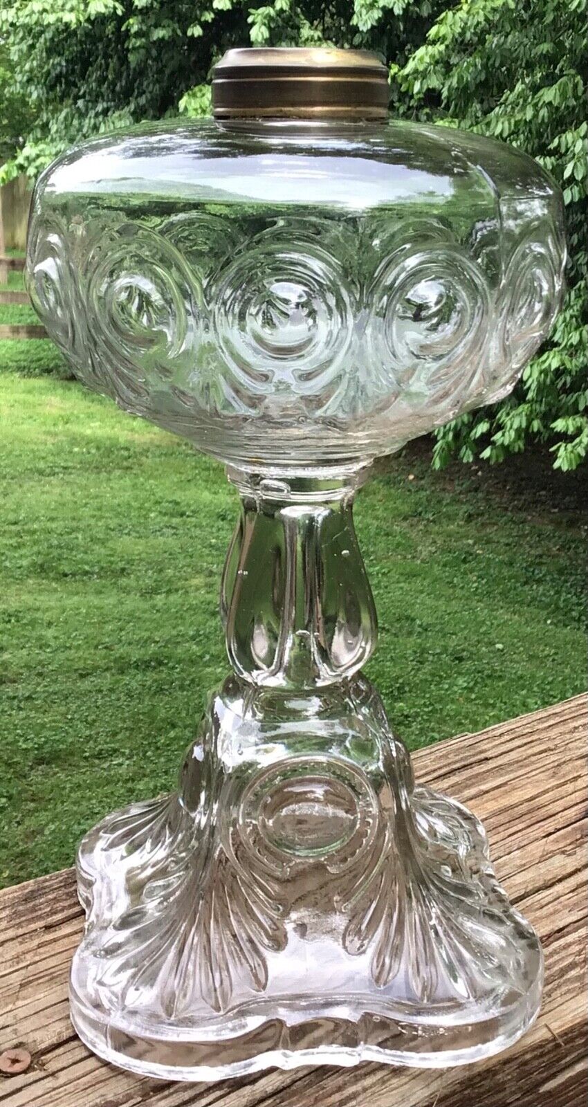 antique Bulleye Fine Detail pattern glass no. 2 stand oil lamp 9 3/4" tall EAPG