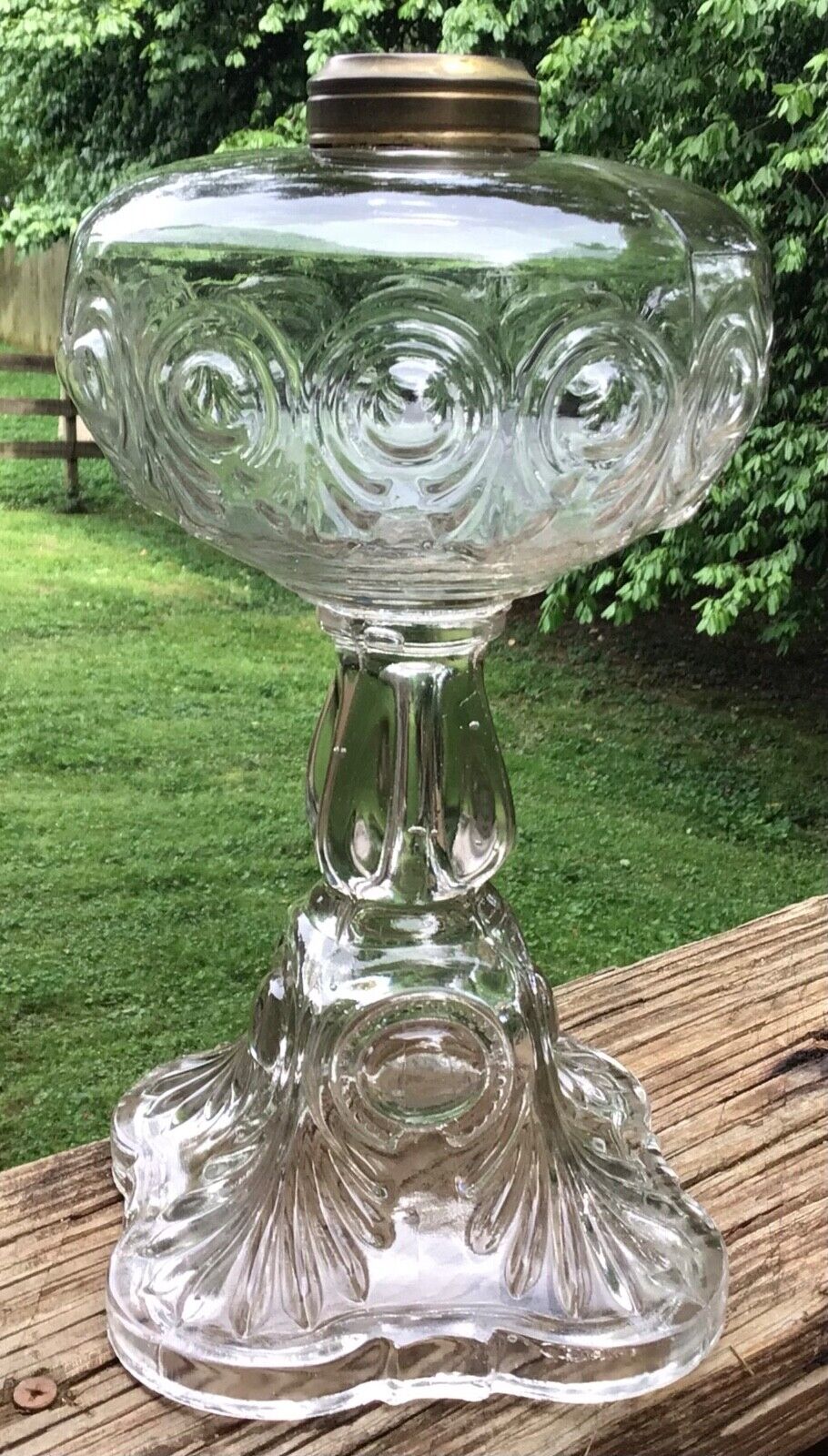 antique Bulleye Fine Detail pattern glass no. 2 stand oil lamp 9 3/4" tall EAPG