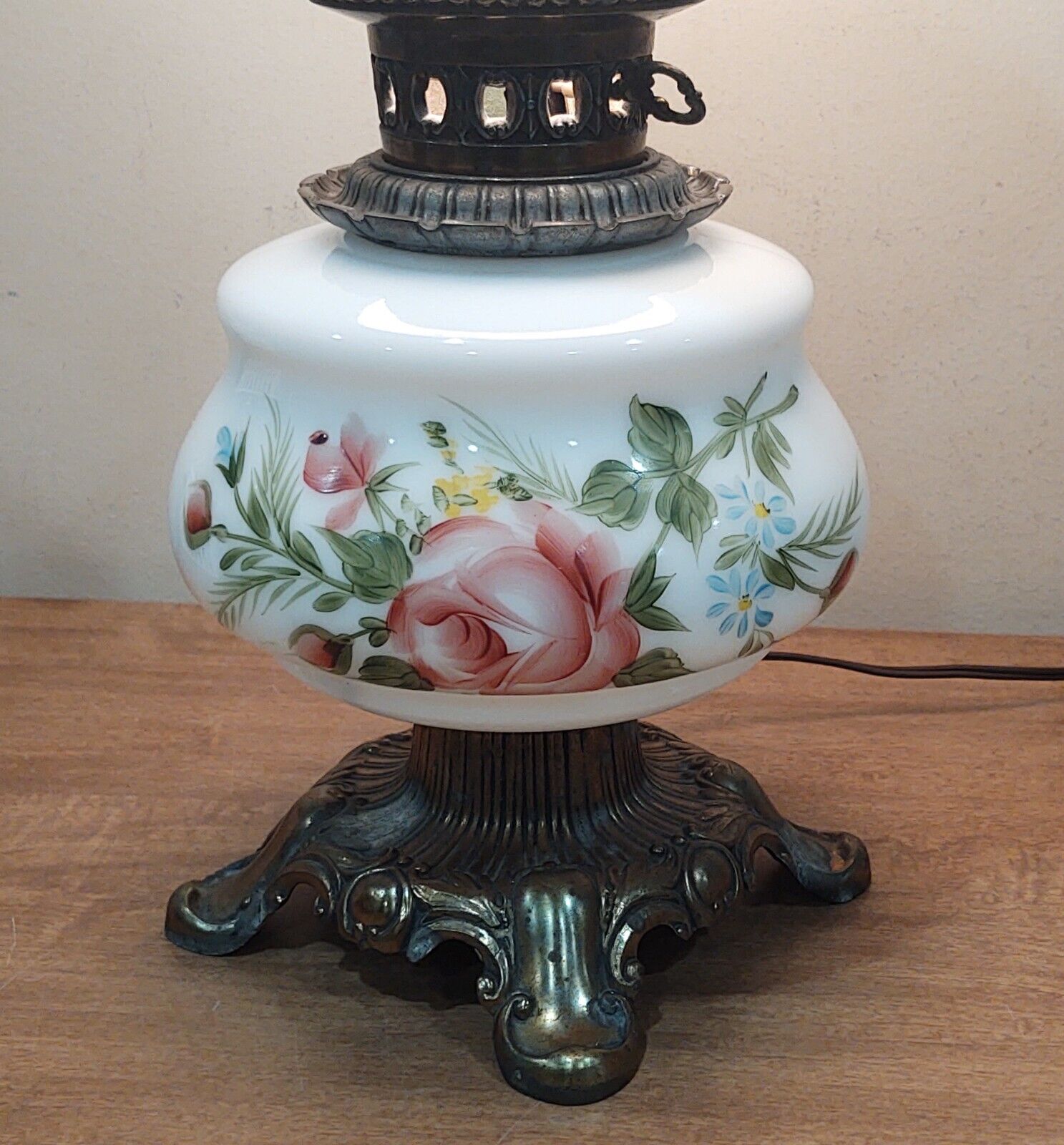 Victorian Parlor Lamp Hand Painted Pink Roses ~23"  Cast & Glass GWTW Hurricane