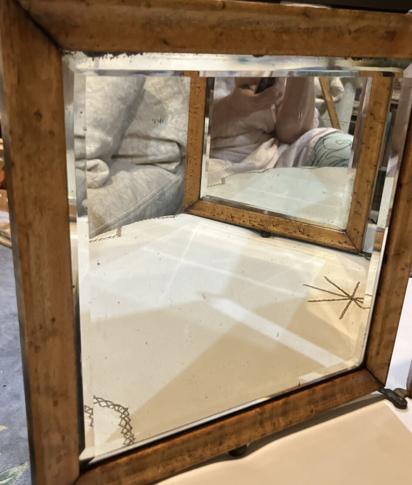 Antique 1800s TRI FOLD OAK SHAVING BEVELED GLASS MIRROR TOOLED LEATHER BACKING