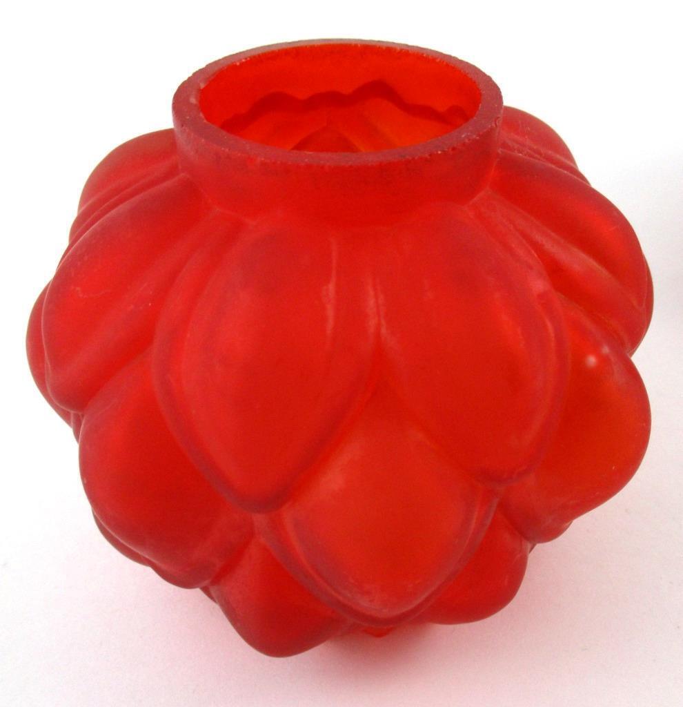 ARTICHOKE - antique RED Satin Glass MINIATURE Oil LAMP nutmeg burner - S1-III