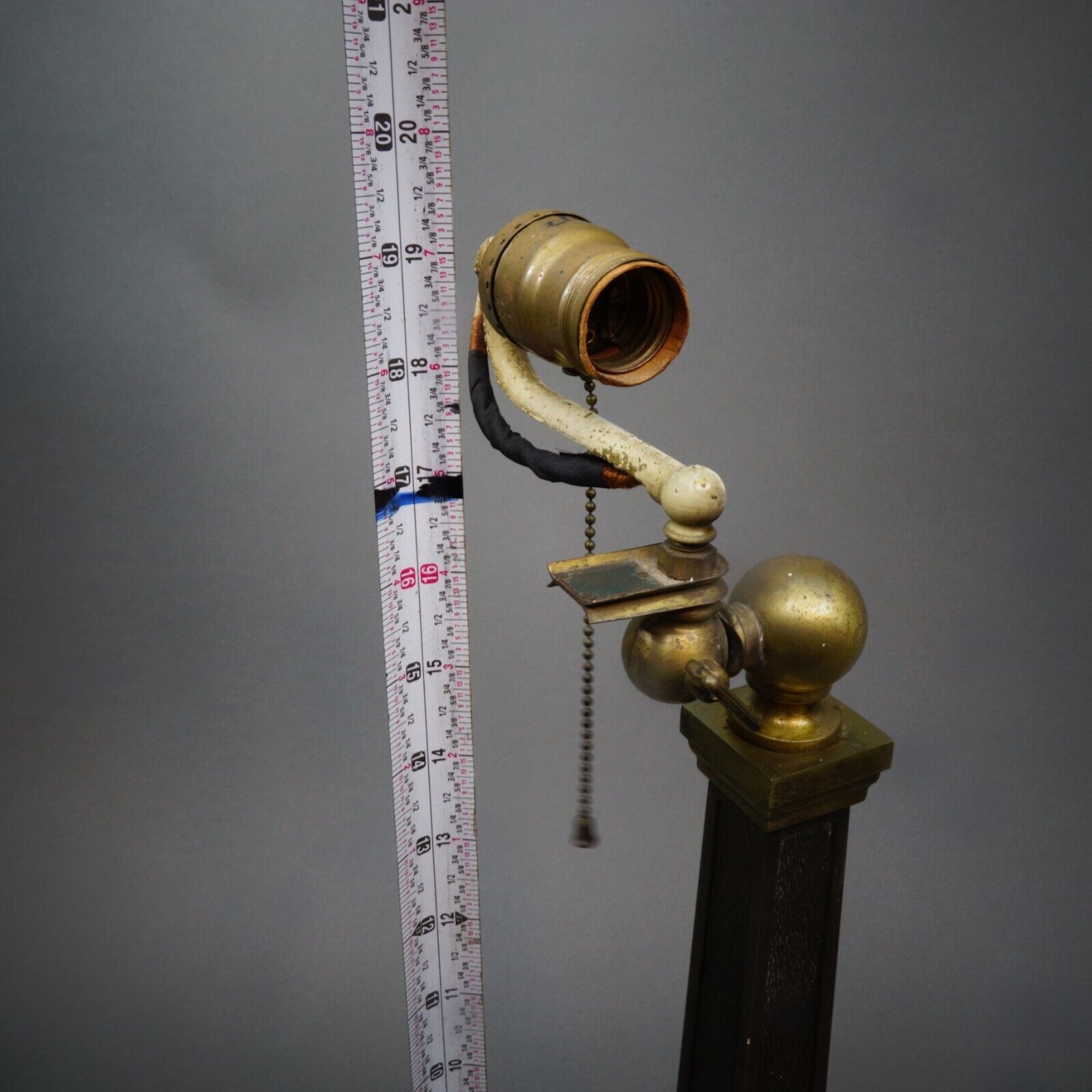 Antique Bronze Colum Bankers Early 1900's Desk Pillar Lamp w/ Shade Holder