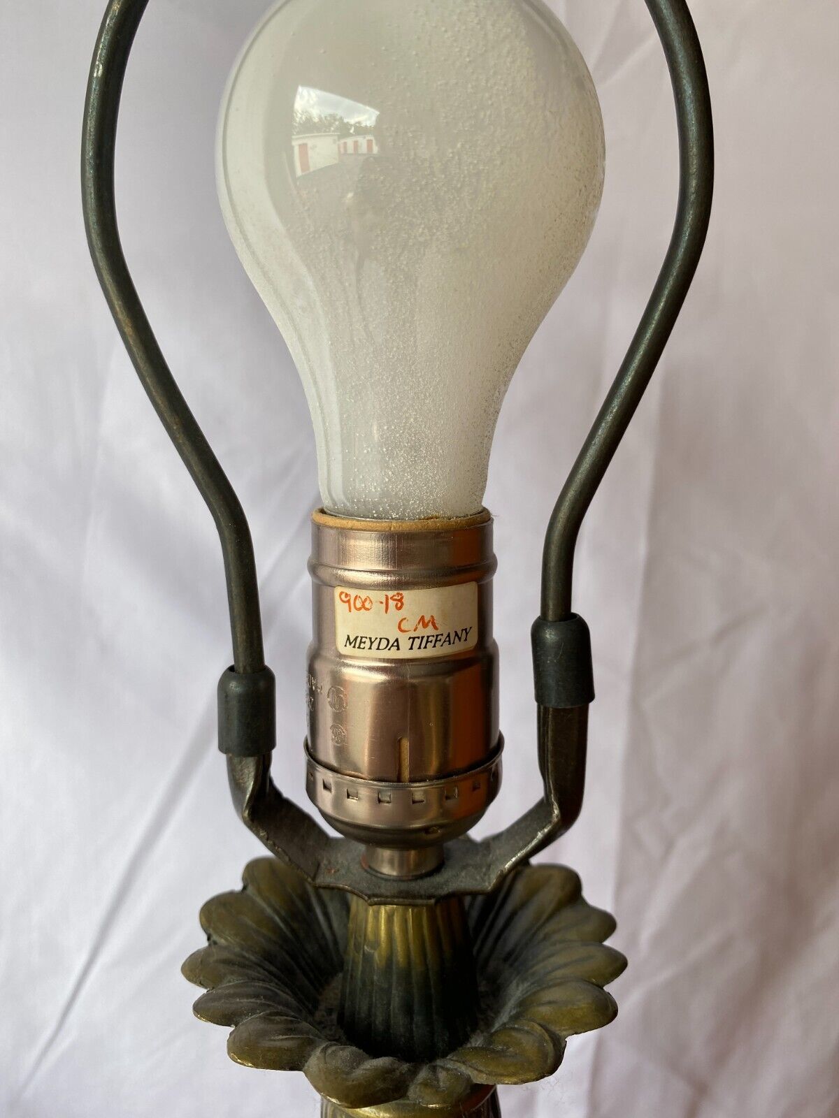 Antique Bronze/Slag Glass/Victorian/Arts & Crafts Style/Handel/Art Nouveau Lamp