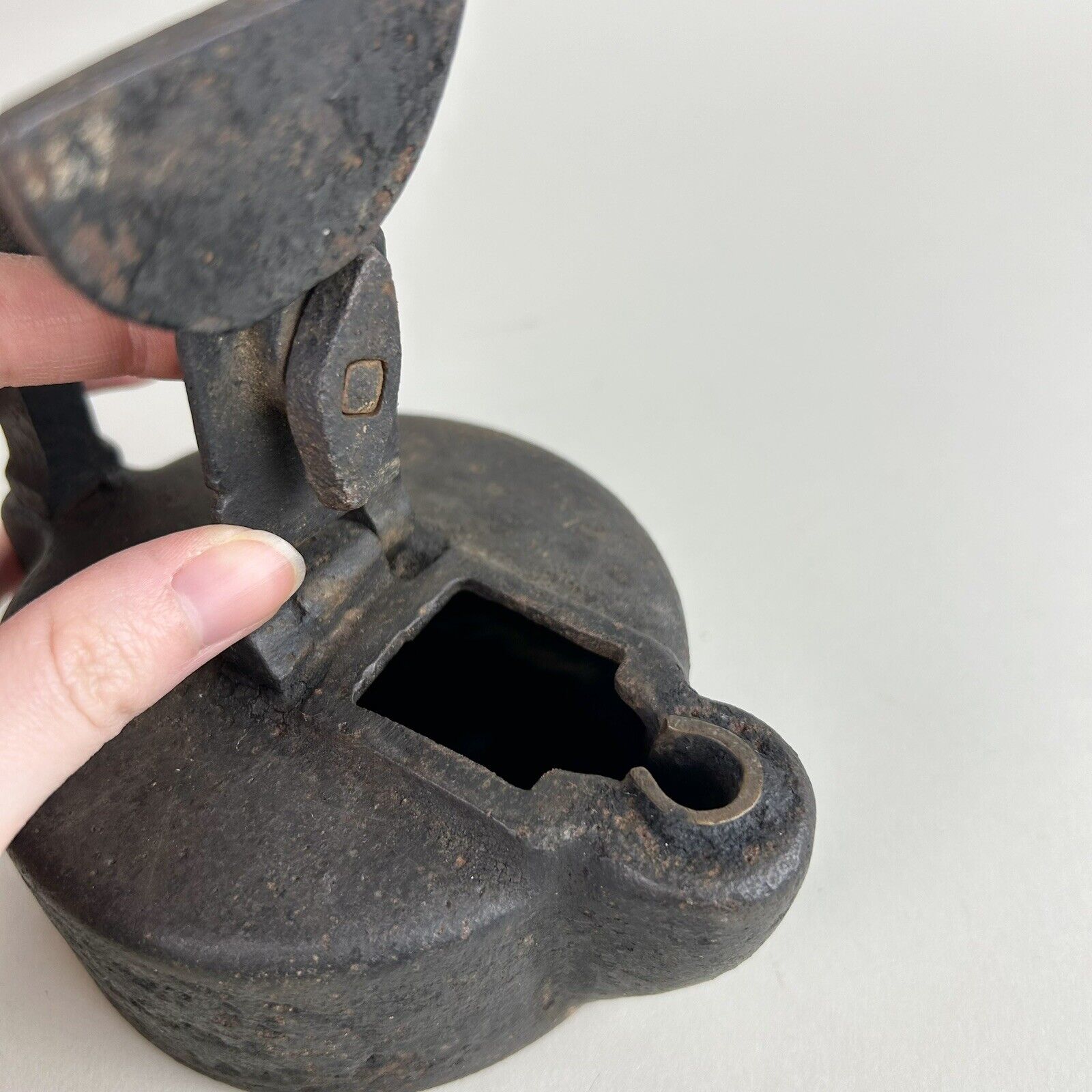 Antique 1915 A.C. Wells No. 29 Miner's Oil Iron Lamp Incomplete EXTREMELY RARE