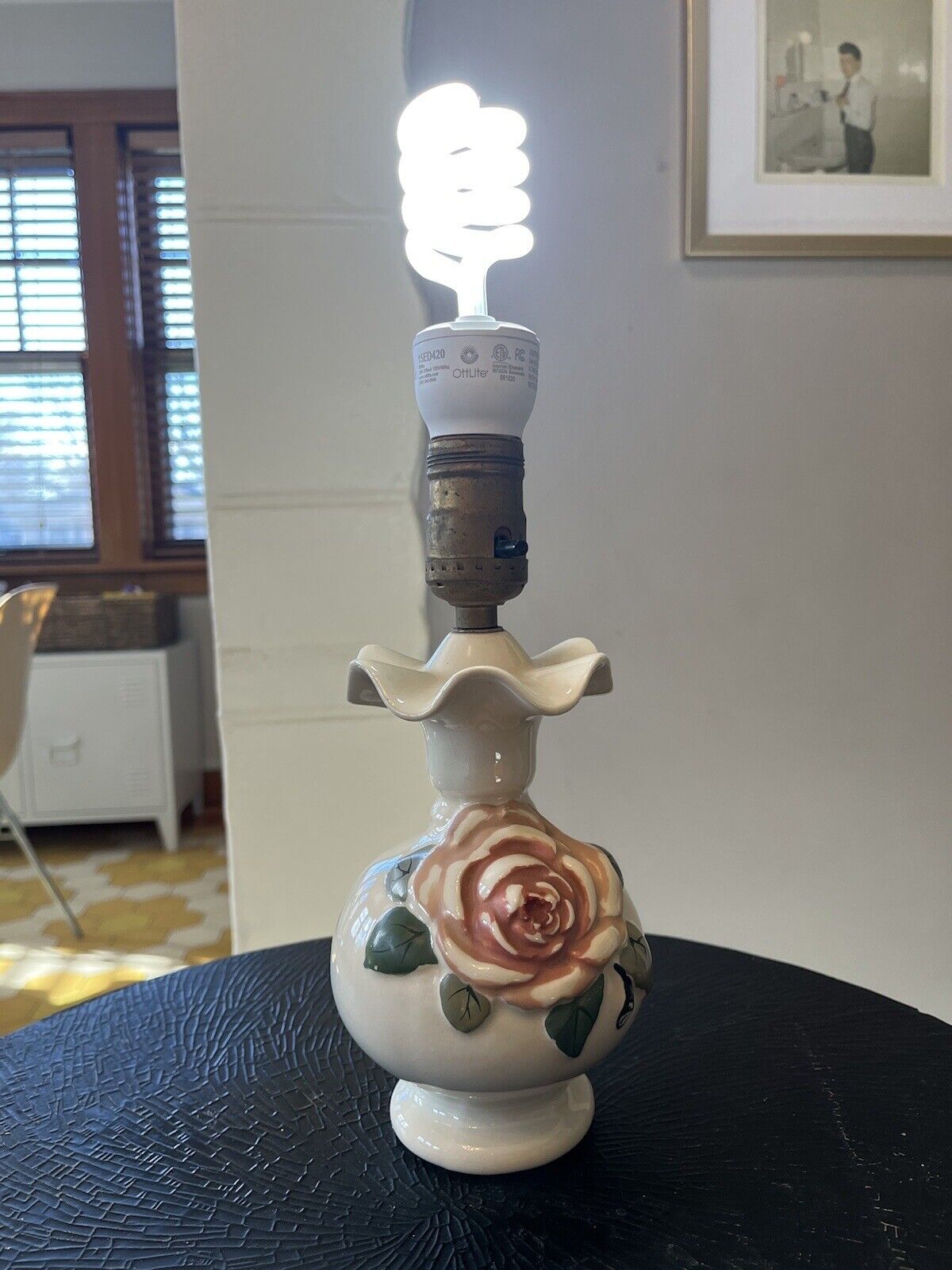 Vintage Victorian Early 1900’s Small Porcelain Rose Floral Lamp Ruffled Accent