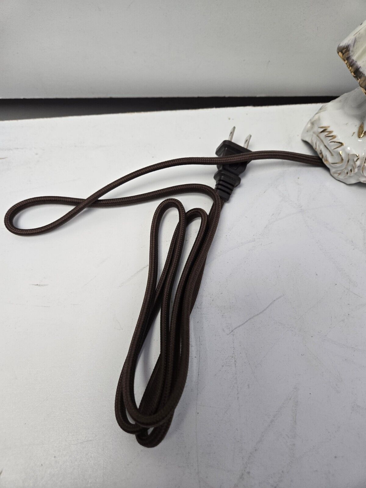 Vintage Colonial Man & Woman Table Lamp Made in Japan *Re-wired*