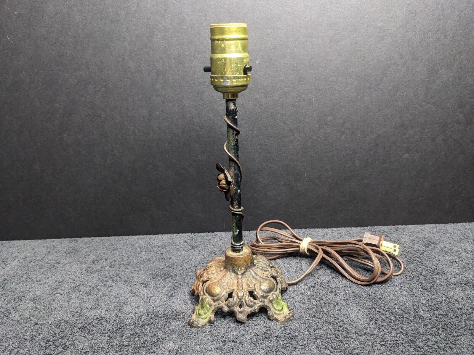 Early 1900's Antique Cast Iron Base Flower Boudoir Lamp 10.5" Tall - TESTED