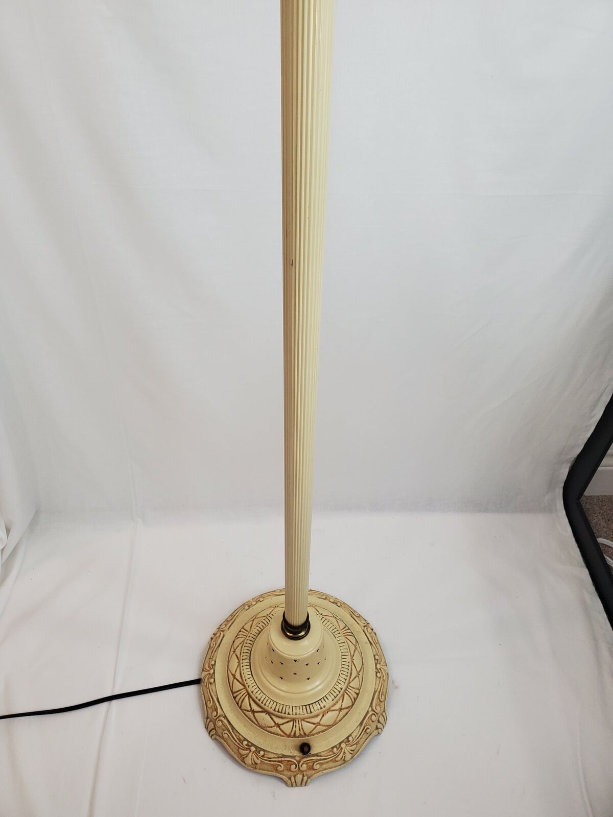 Vintage 5-Light Floor Lamp With Night Light Base