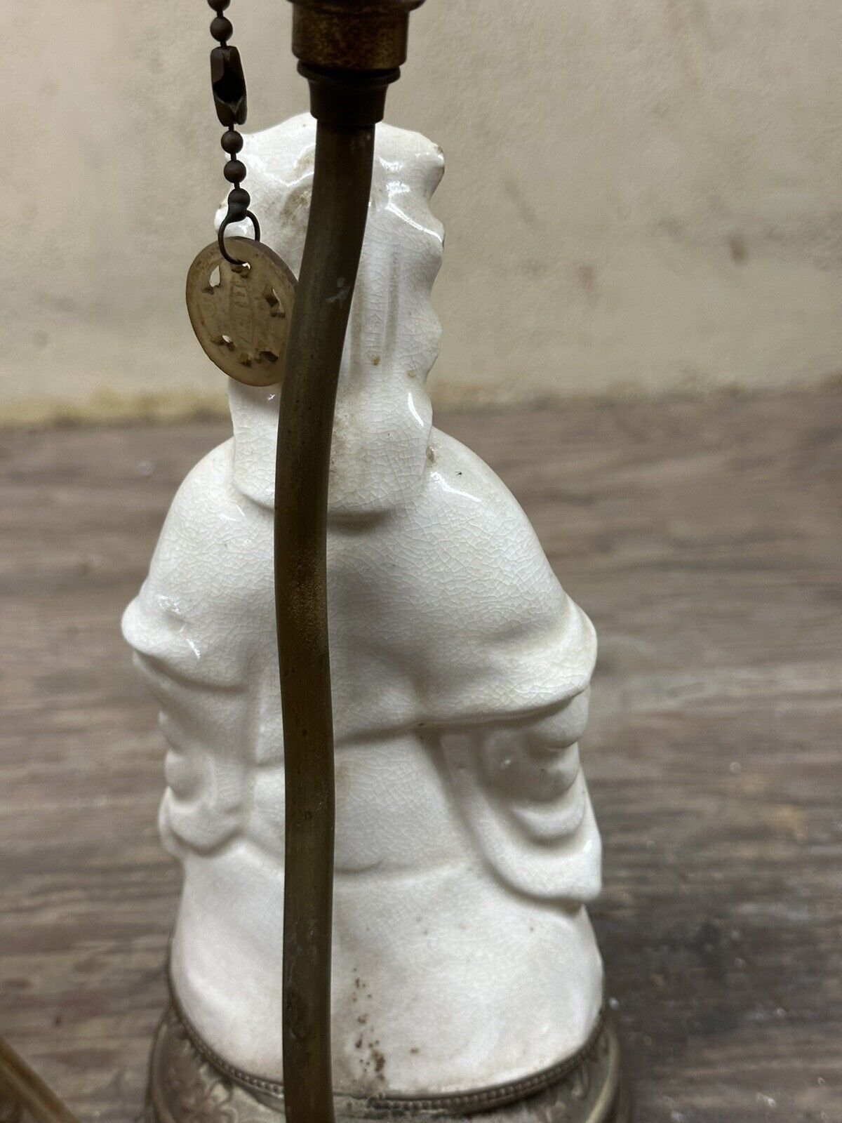 Beautiful Vintage Chinese Lamps. Late 1800s - Early 1900s