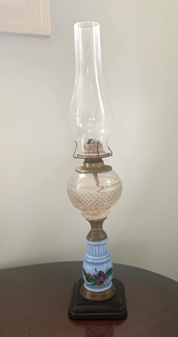1800’s Sawtooth Oil Lamp-Hand painted 23” with chimney-Ready To Use-EUC