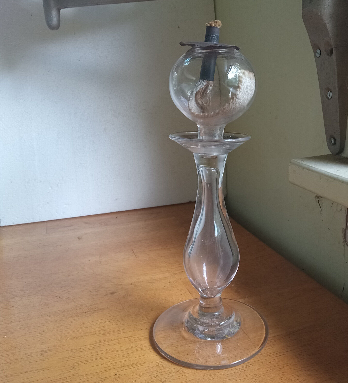 1820s FREE BLOWN PONTILED LACEMAKER'S WHALE OIL LAMP WITH ORIGINAL TIN BURNER