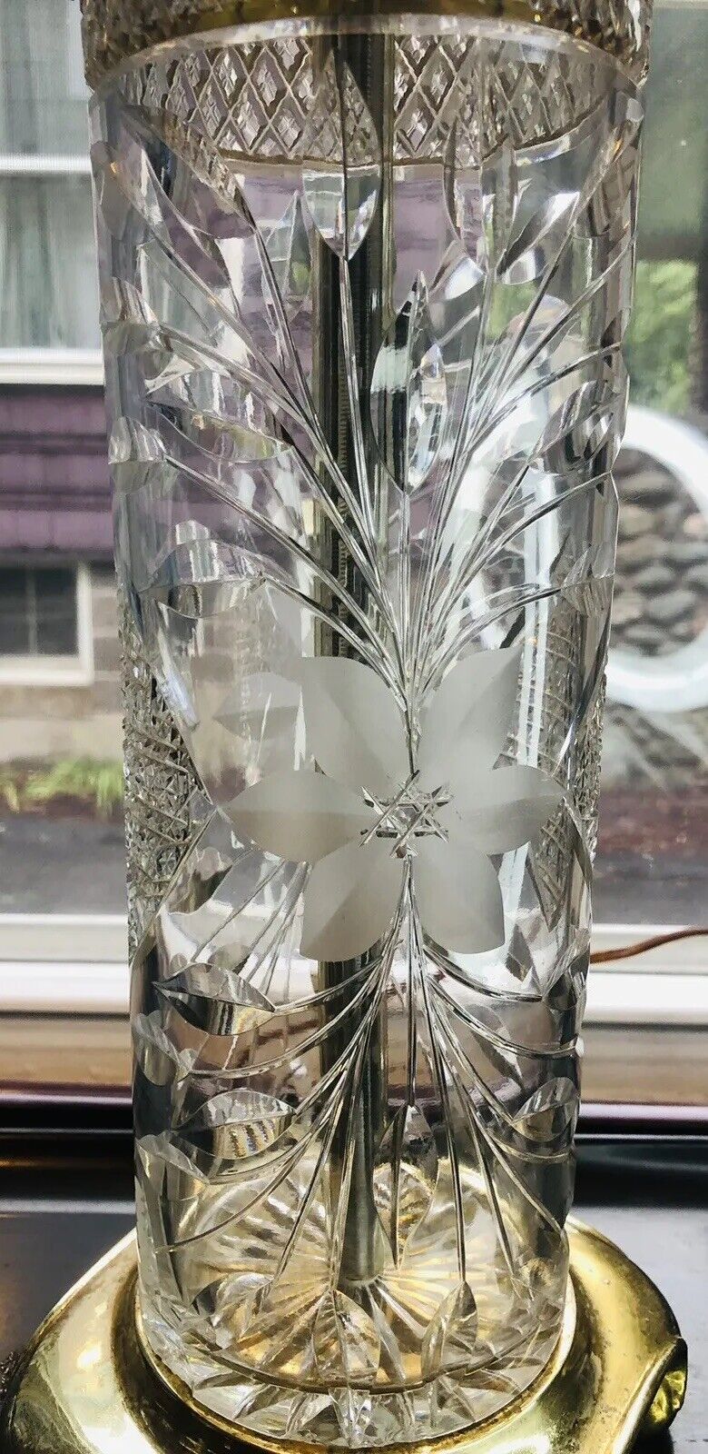 1900’s Art Deco Mckee Innovations Brilliant Cut Floral Brass Electrical Lamp