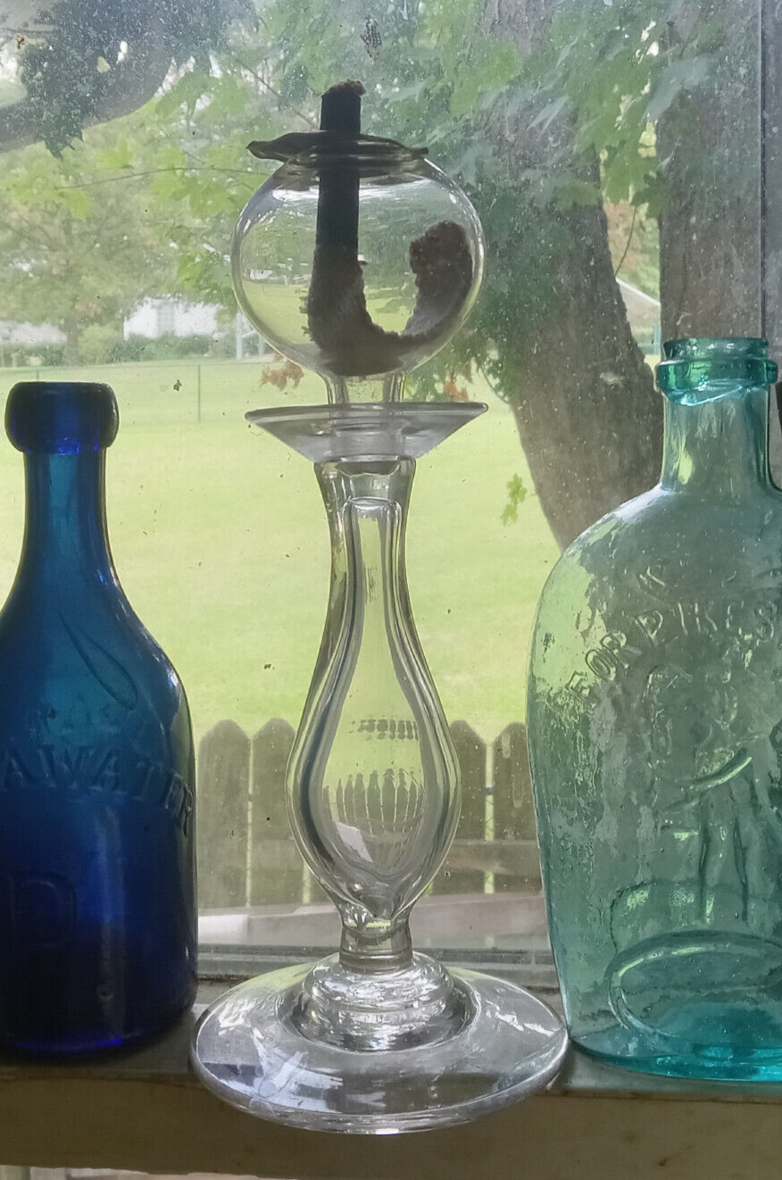 1820s FREE BLOWN PONTILED LACEMAKER'S WHALE OIL LAMP WITH ORIGINAL TIN BURNER