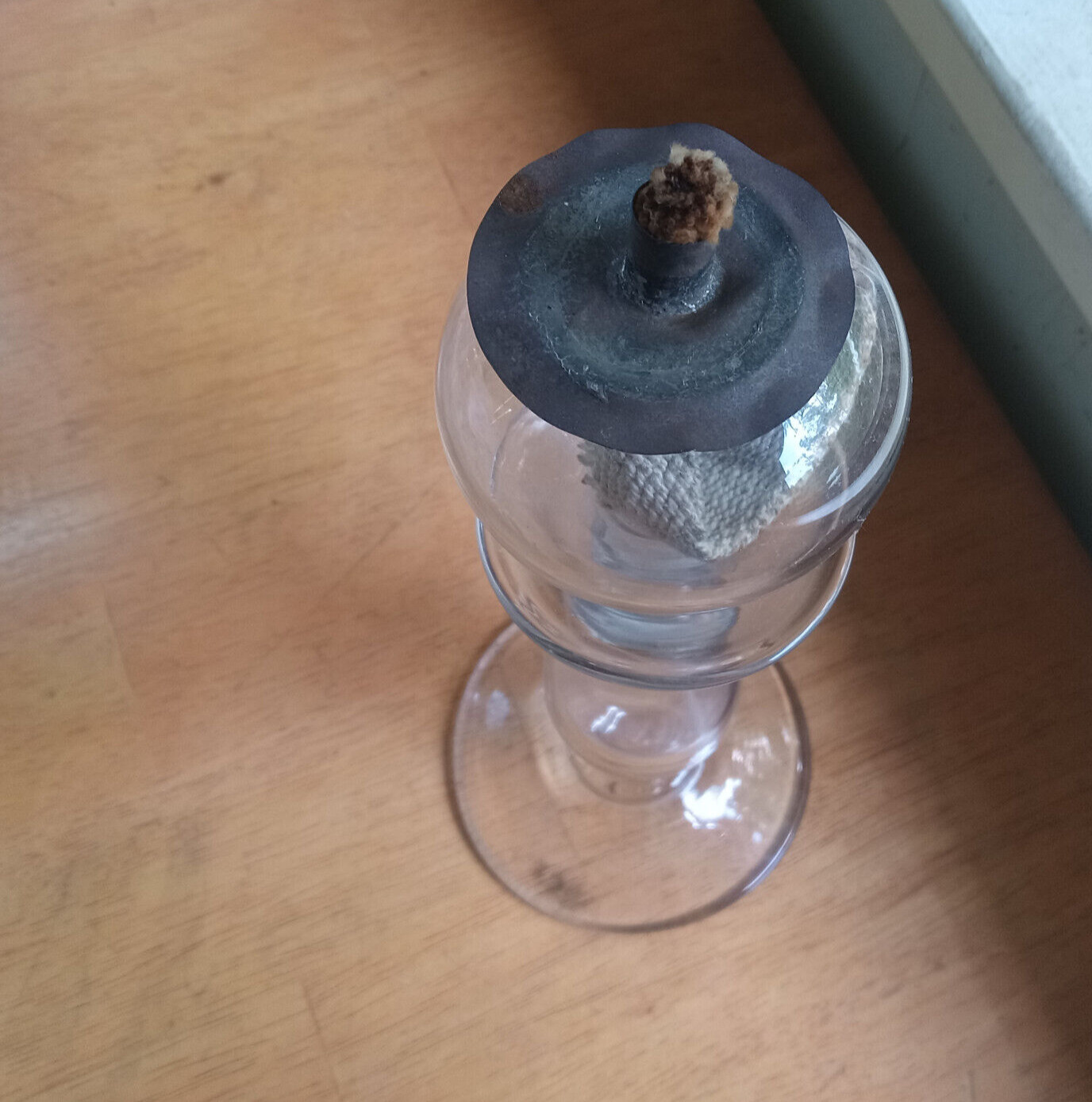 1820s FREE BLOWN PONTILED LACEMAKER'S WHALE OIL LAMP WITH ORIGINAL TIN BURNER