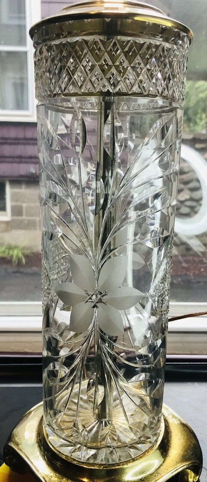 1900’s Art Deco Mckee Innovations Brilliant Cut Floral Brass Electrical Lamp