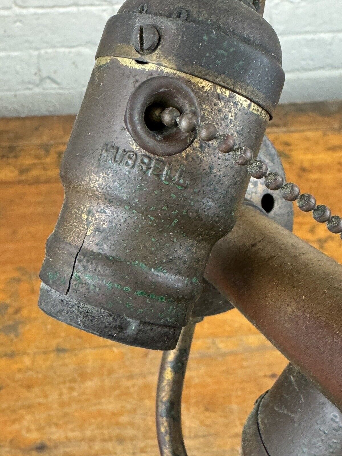 C.1905 Bronze Table Lamp w/ Hubbell Sockets (Mica) & Actual ACORN Pull Chains!!!