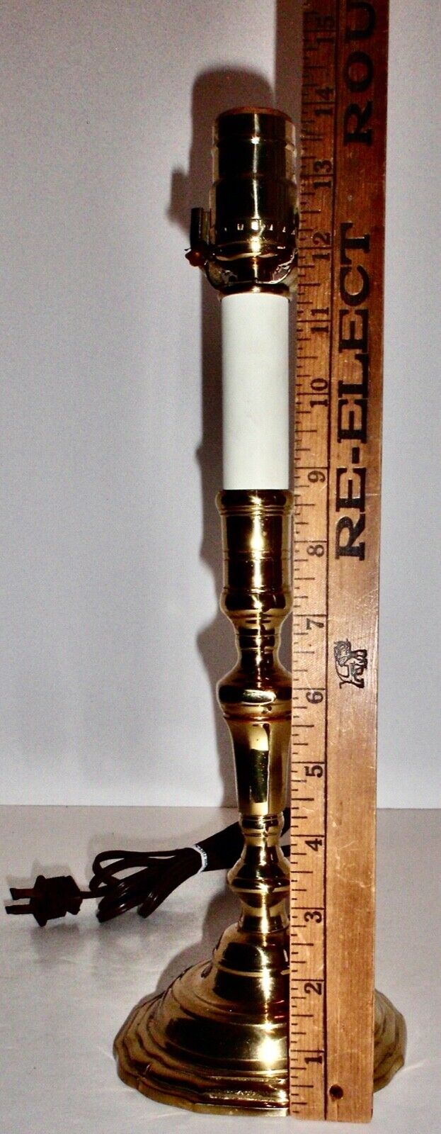 Virginia Metalcrafters Williamsburg French Origion Brass Candlestick Lamp 22683