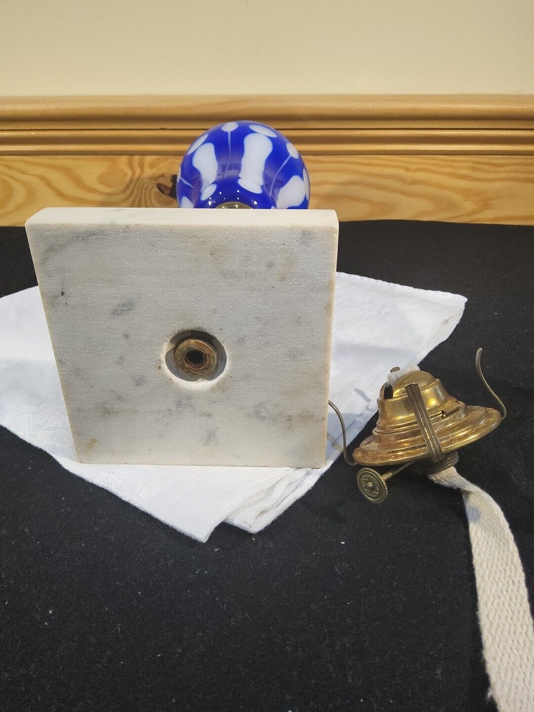 Atq 1800s Boston Sandwich Cobalt Blue Cut To White Overlay Oil Kerosene Lamp