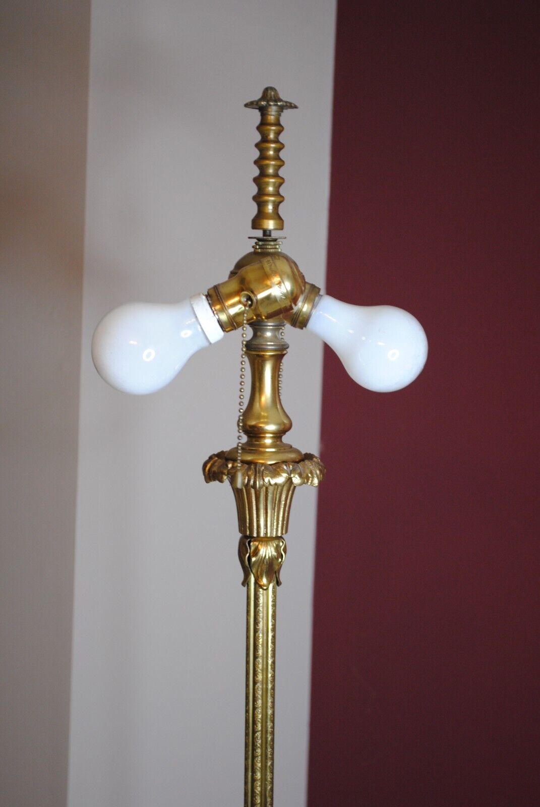 ANTIQUE 1800'S DECORATIVE DUAL SOCKET FLOOR LAMP