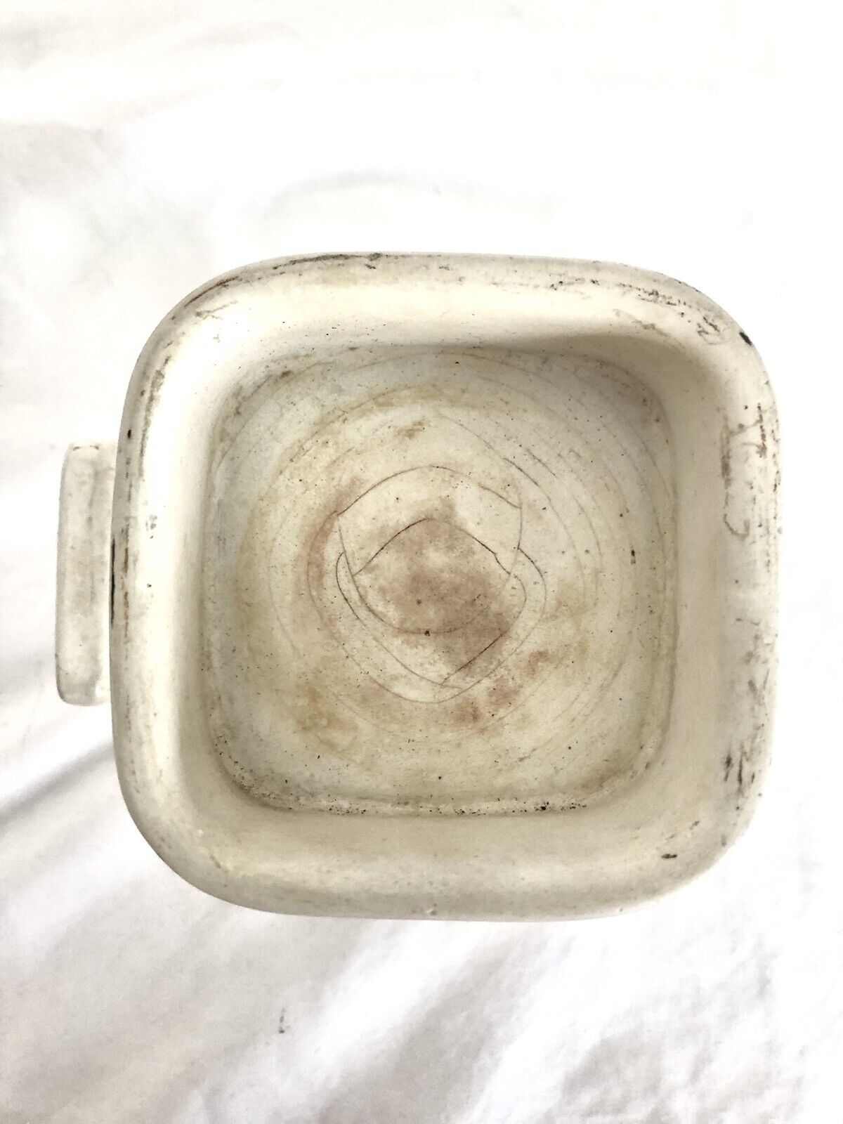 Antique Cast Iron Porcelain Enameled Bathroom Cup Tooth Brush Holder Wall Mount