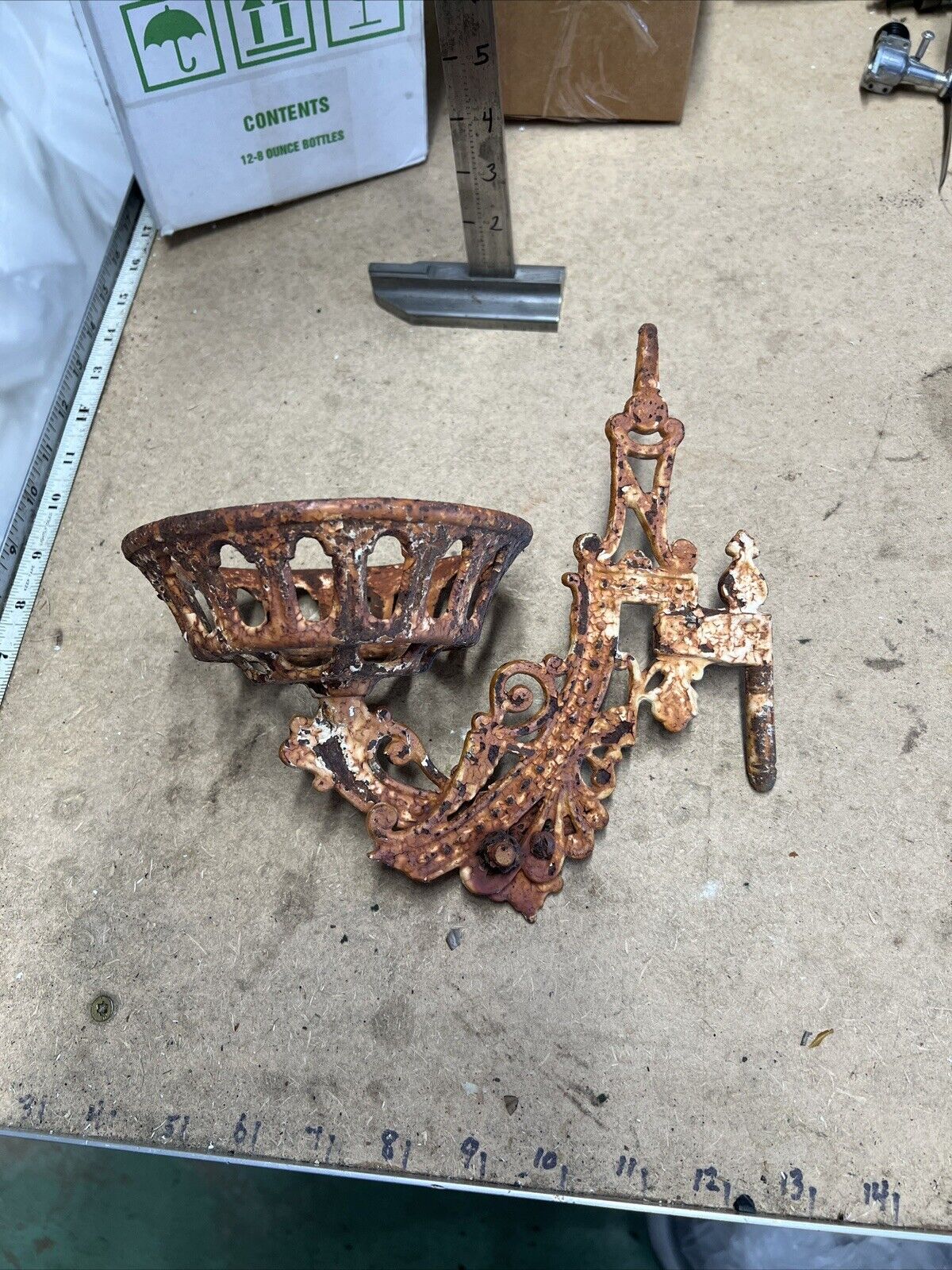 Vintage Antique Metal Iron Oil Lamp Wall Mount Sconce Candle Bin15