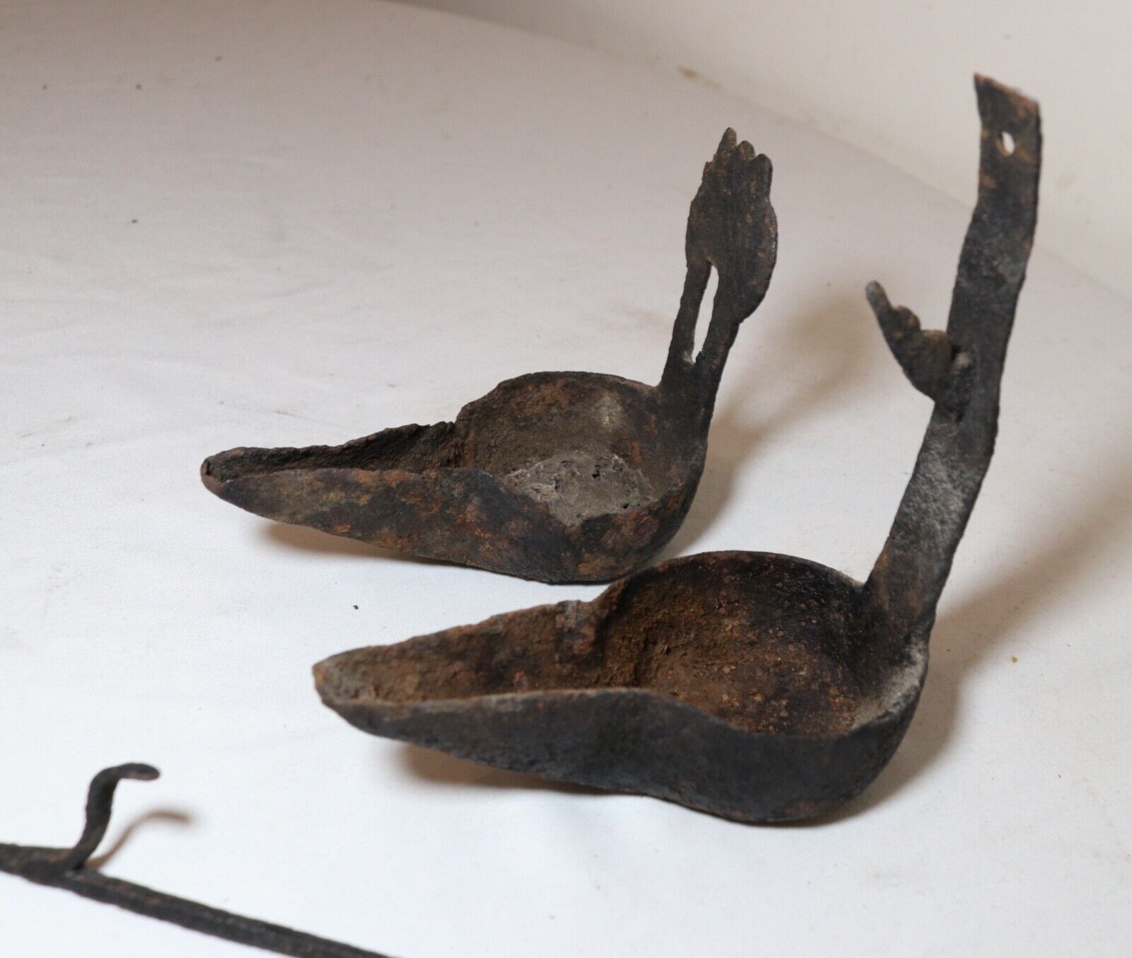 rare antique 18th century hand wrought iron double cruise Betty oil burning lamp