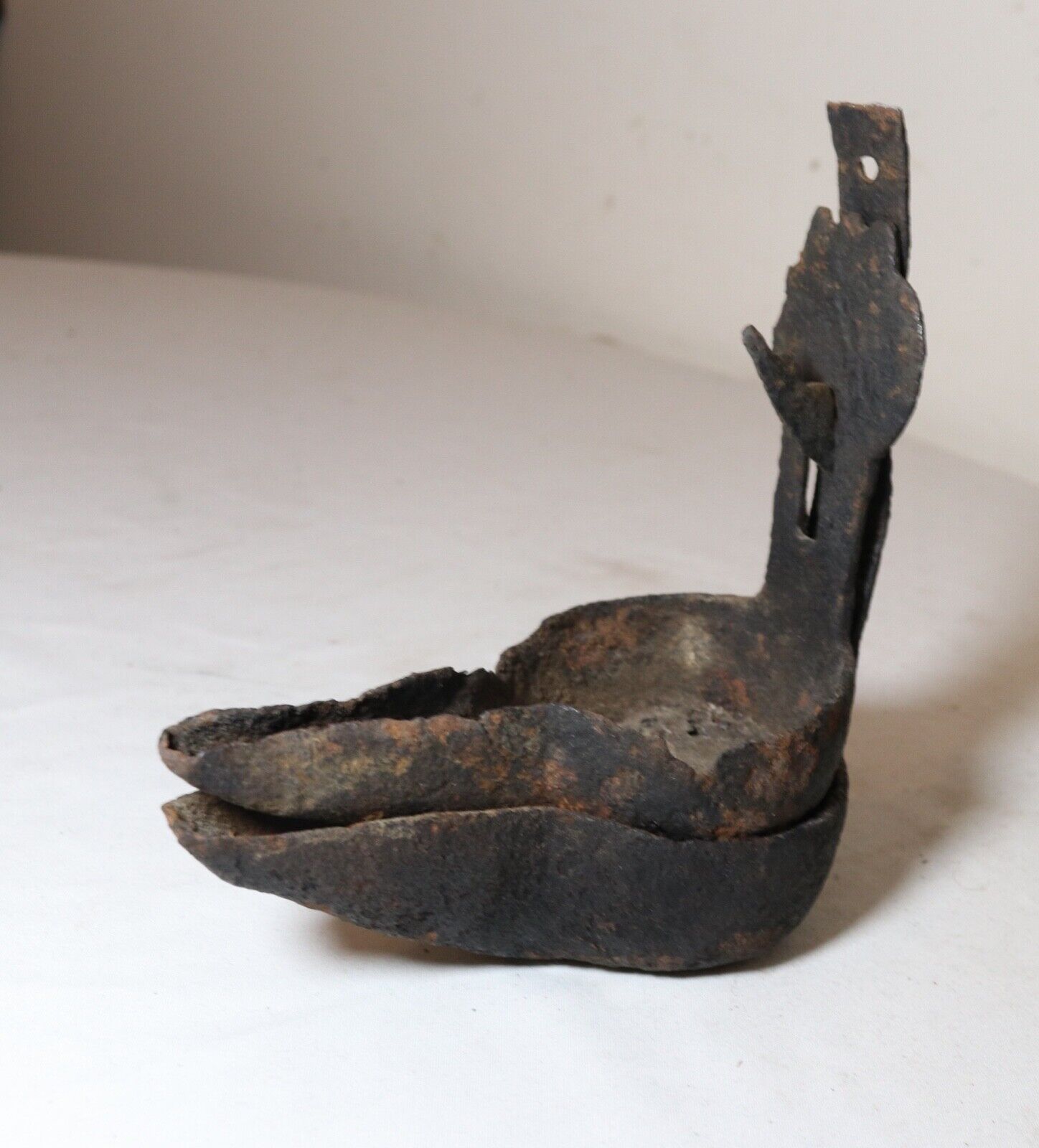 rare antique 18th century hand wrought iron double cruise Betty oil burning lamp