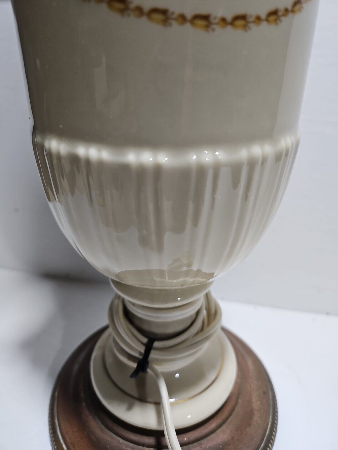 Vintage Porcelain Cream Gold Trophy Table Lamp Floral Deco Lines 26"x5"