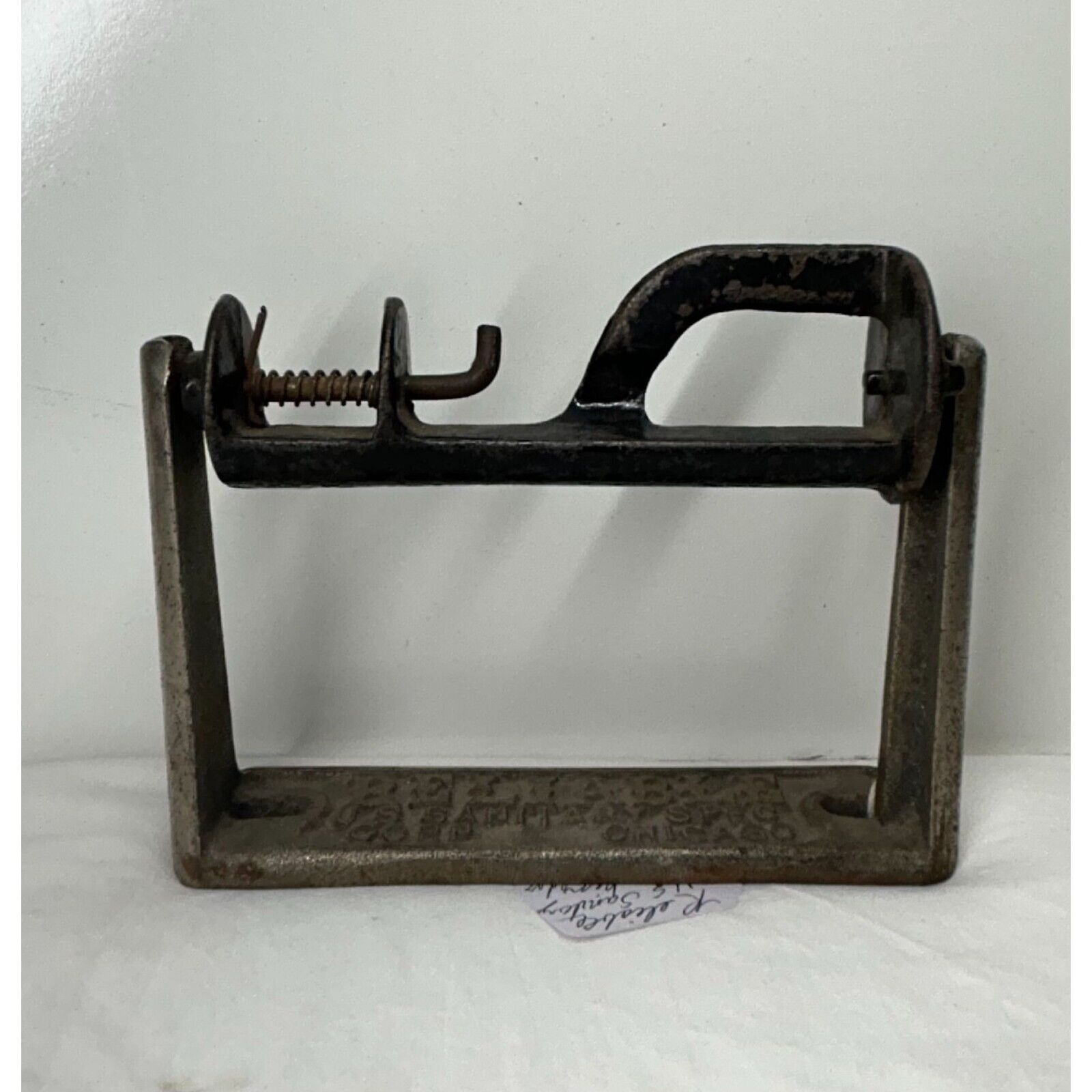 Reliable Bathroom Cast Iron Toilet Paper Holder 1900's Antique Metal