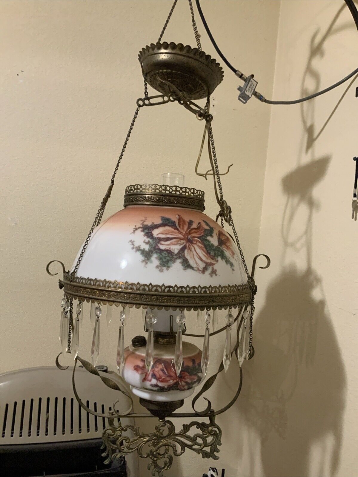 Vintage Antique Victorian Hanging Oil Parlor Library Lamp W/ Matching Font Shade