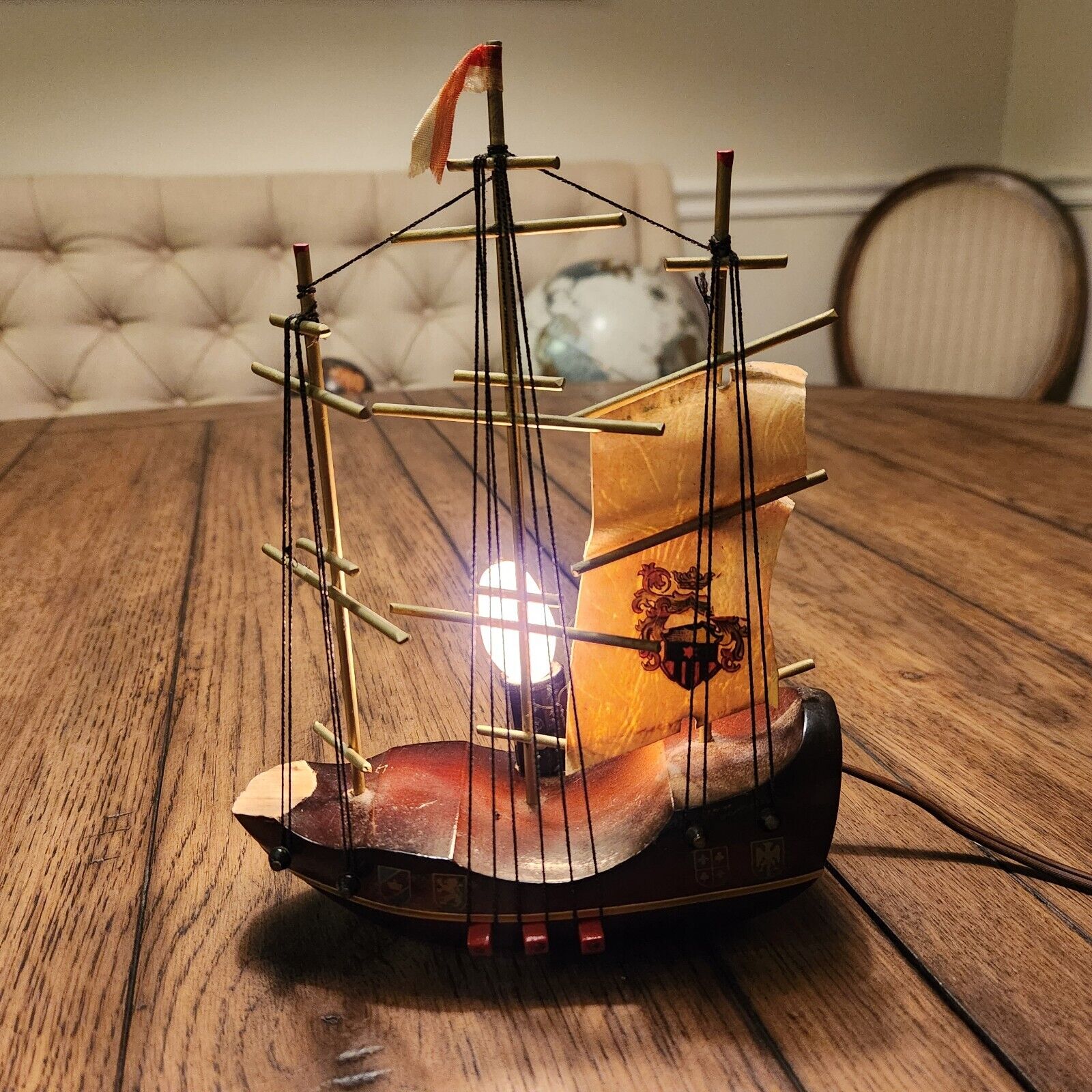 Wooden Conquistador Dutch 1700s Vtg Antique Wooden Ship Lamp 70s 2-Prong Holland