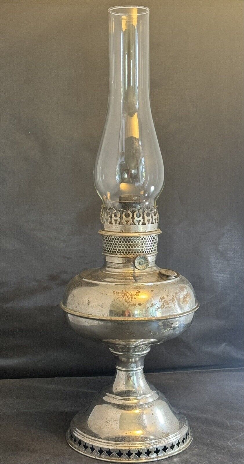 Antique RAYO Kerosene Oil Lamp with Flame Spreader, Burner 1905 Nickel Plated