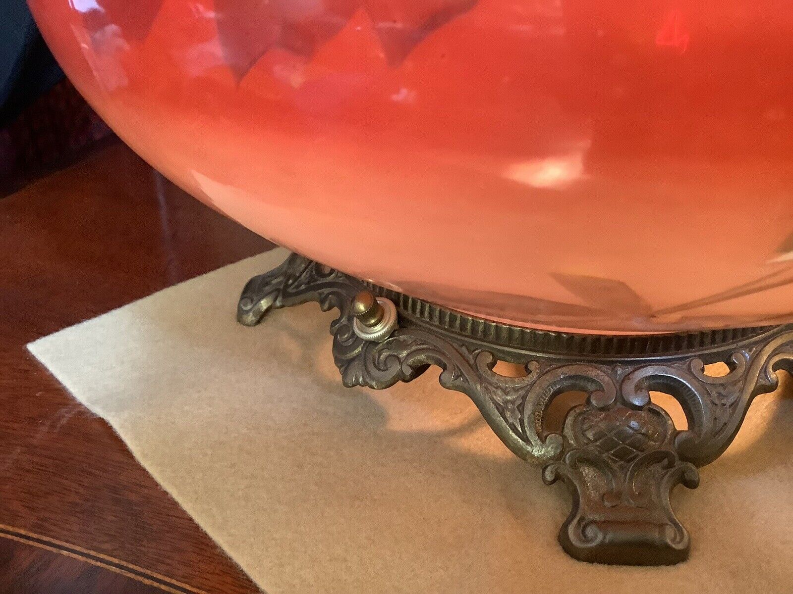 1800s Electrified Antique Oil Banquet Parlor Lamp GWTW Style 3 Way Switch Hand P