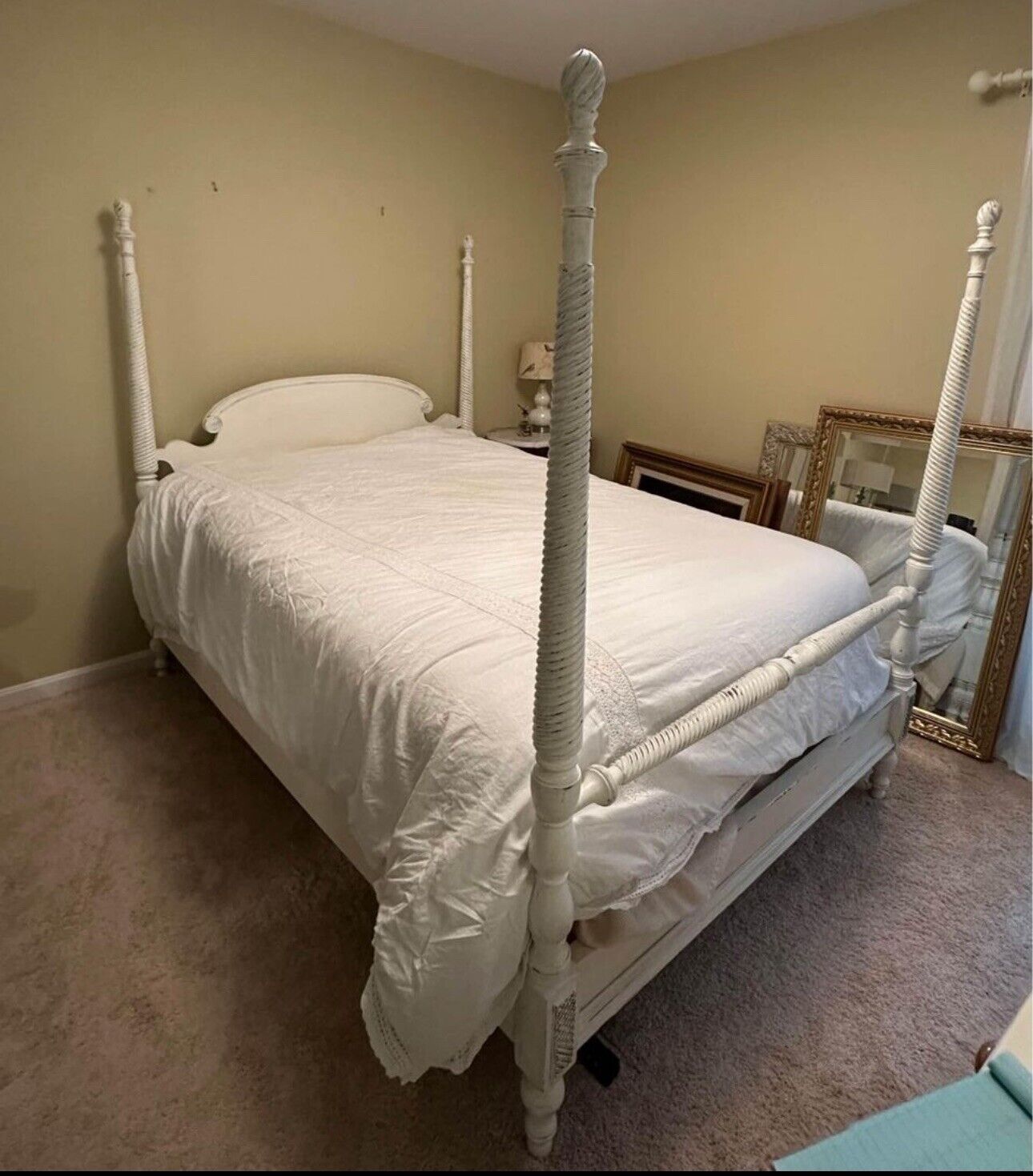 Antique Bedroom Set With Full size Bed & 2 Dressers