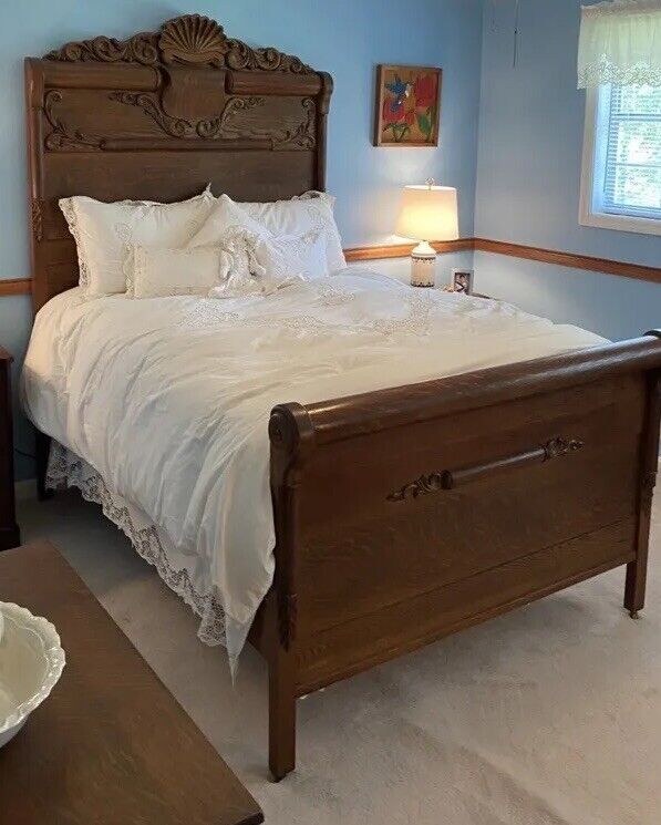 Antique Oak Bedroom Suite