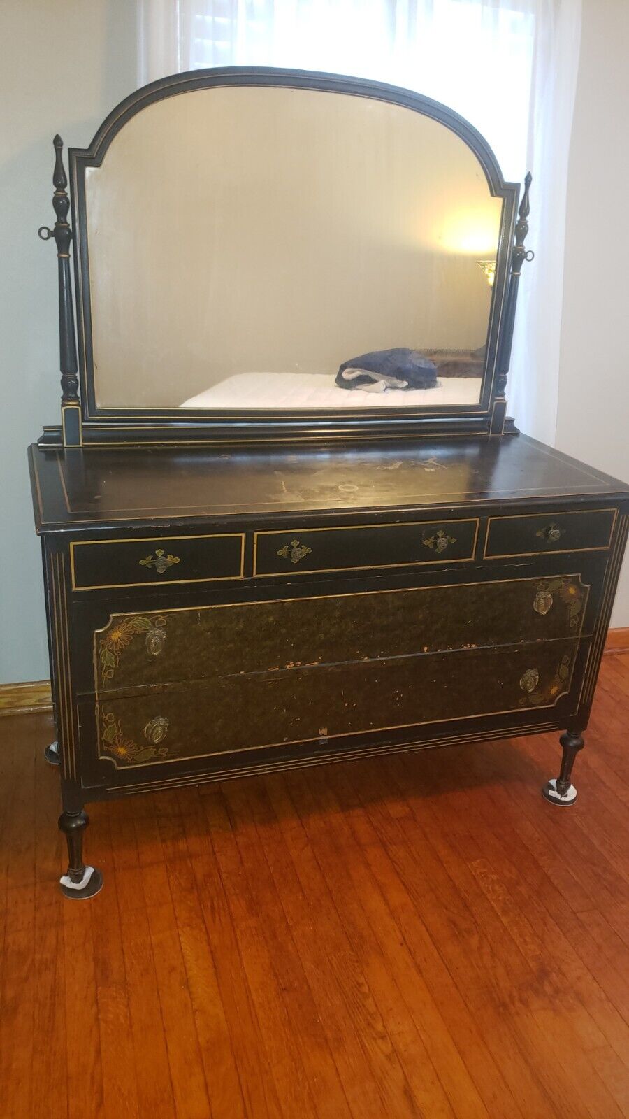 1921 Antique Bedroom Set