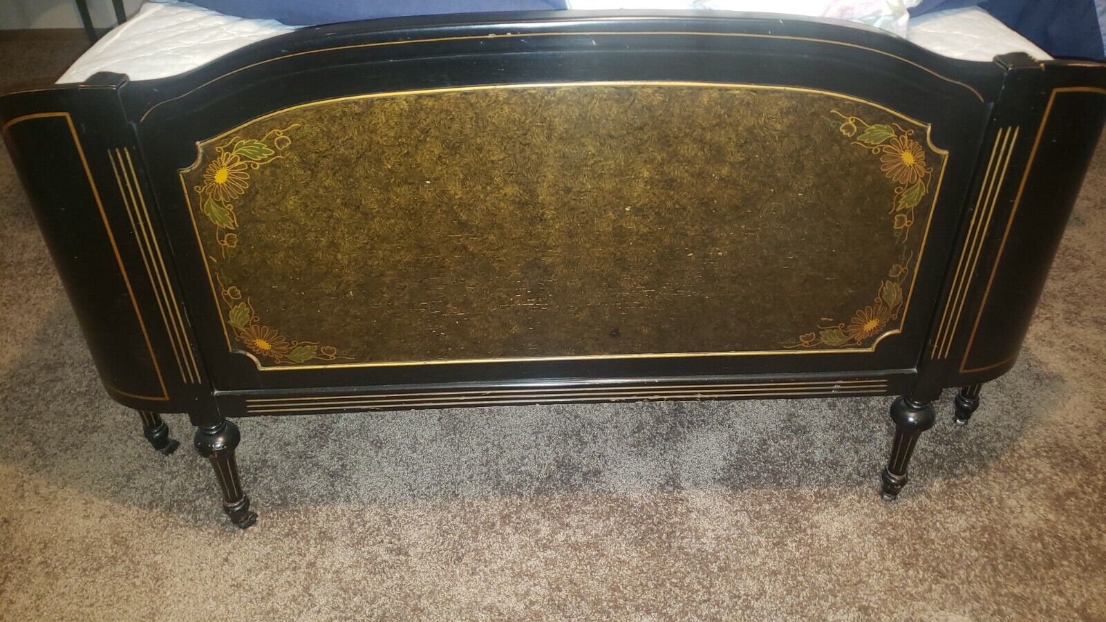 1921 Antique Bedroom Set