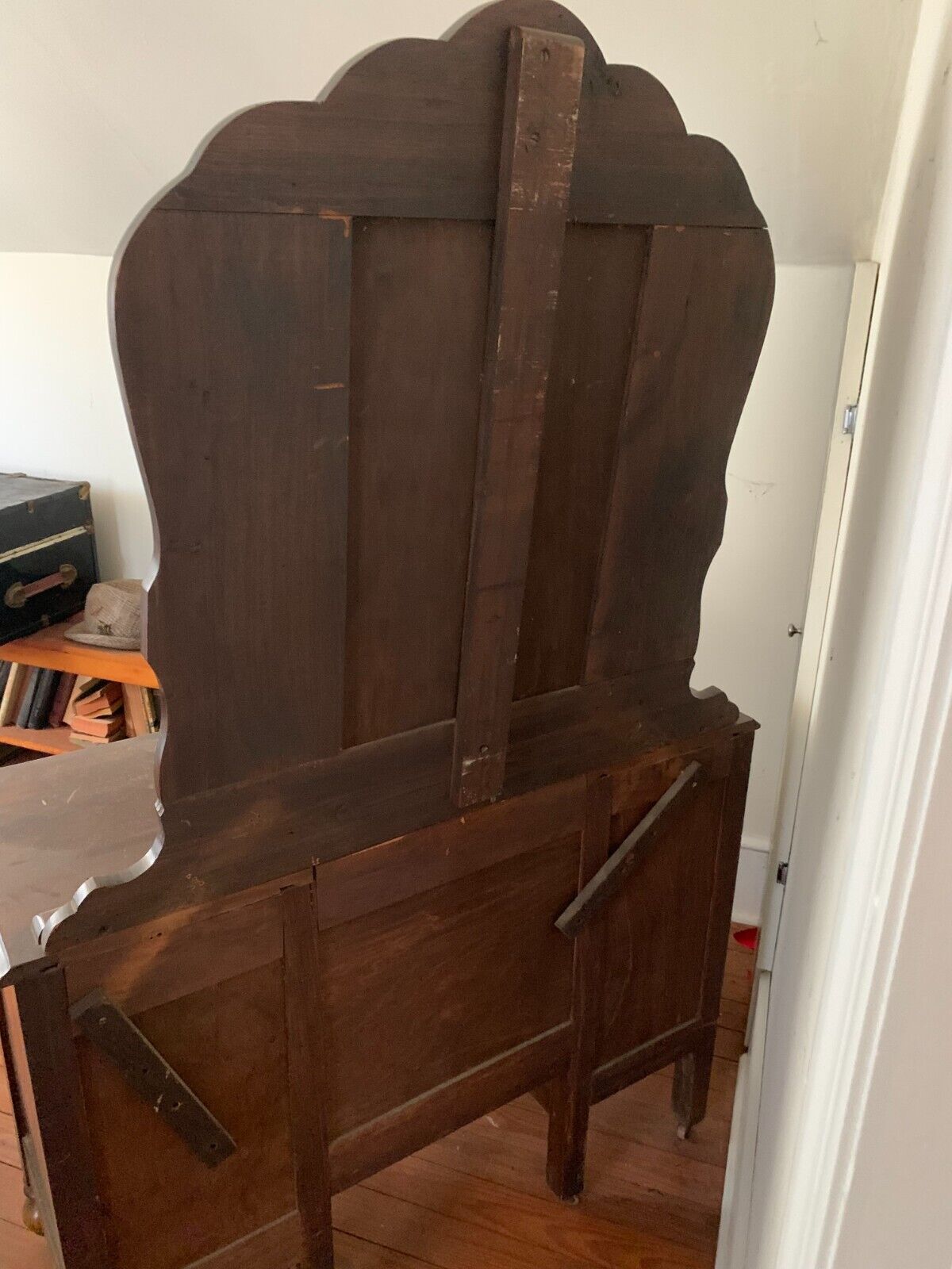 Vintage Antique Bedroom Furniture Set - 4 Piece - $995